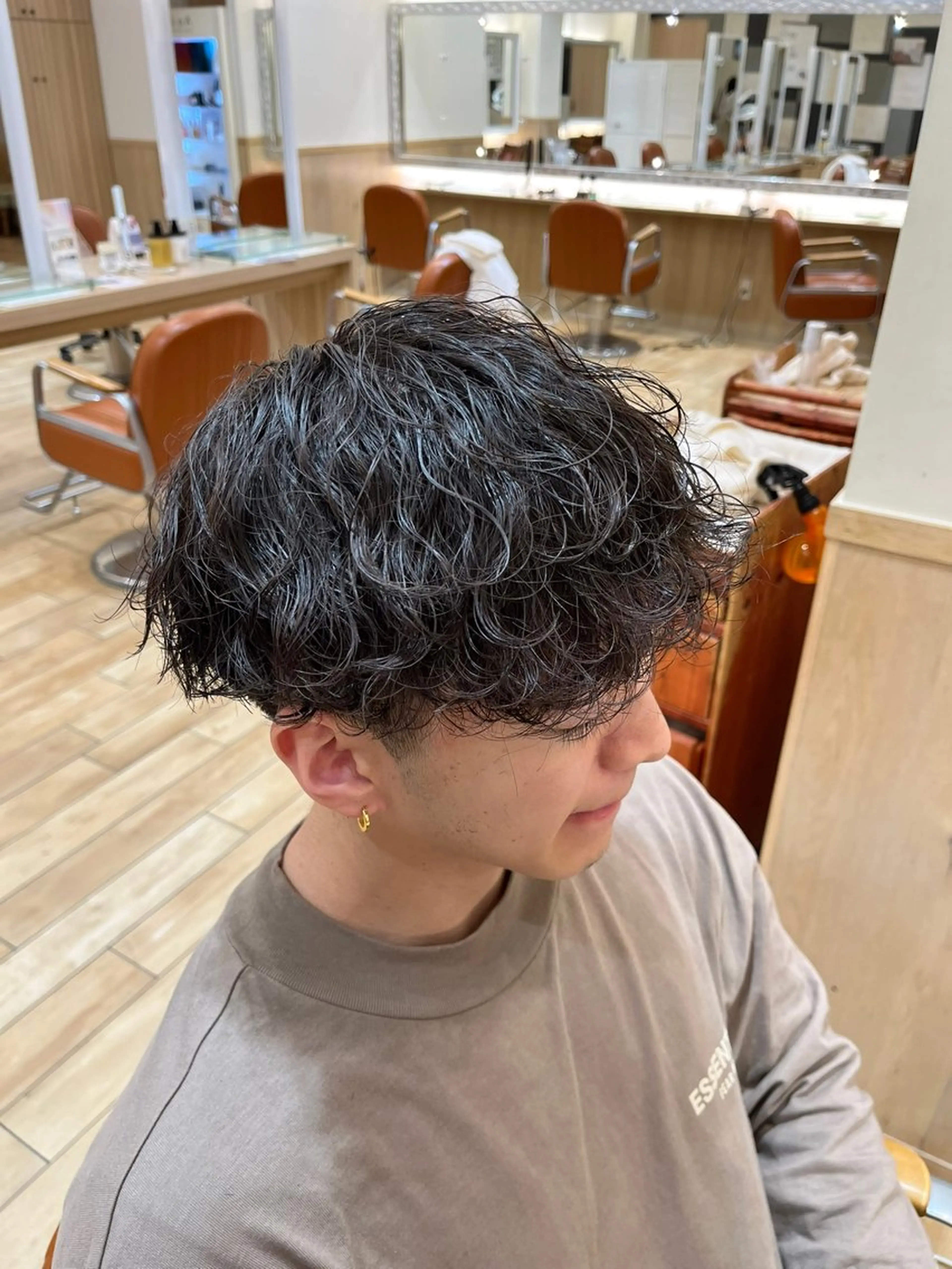 パーマ メンズ メンズパーマ 波巻きパーマ カット パーマ 小沼 裕太のヘアスタイル