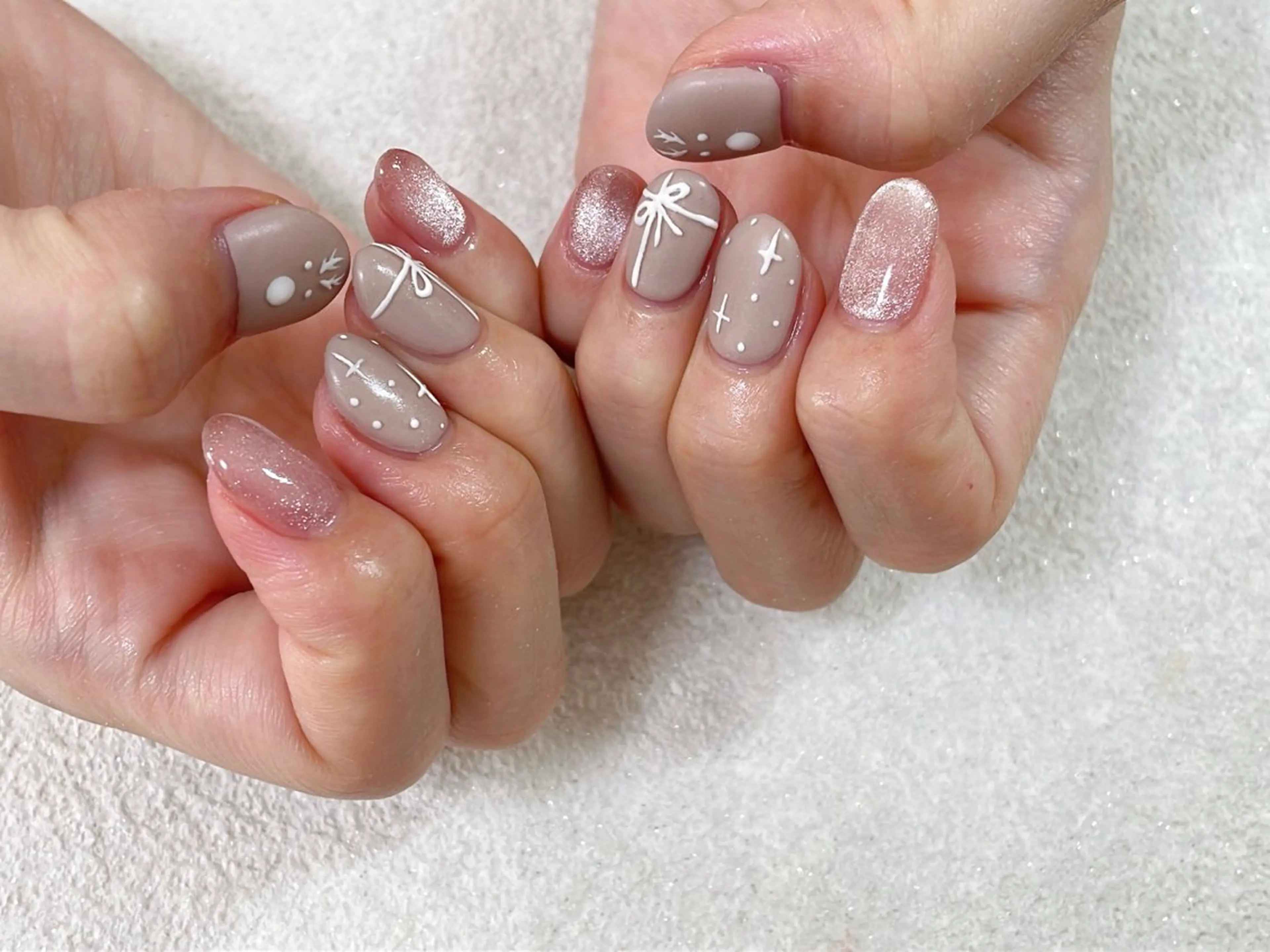 ネイル オーロラネイル フットネイル フレンチネイル ジェルネイル 韓国ネイル kiki nail &brow二子玉川の眉毛・アイブロウイメージ