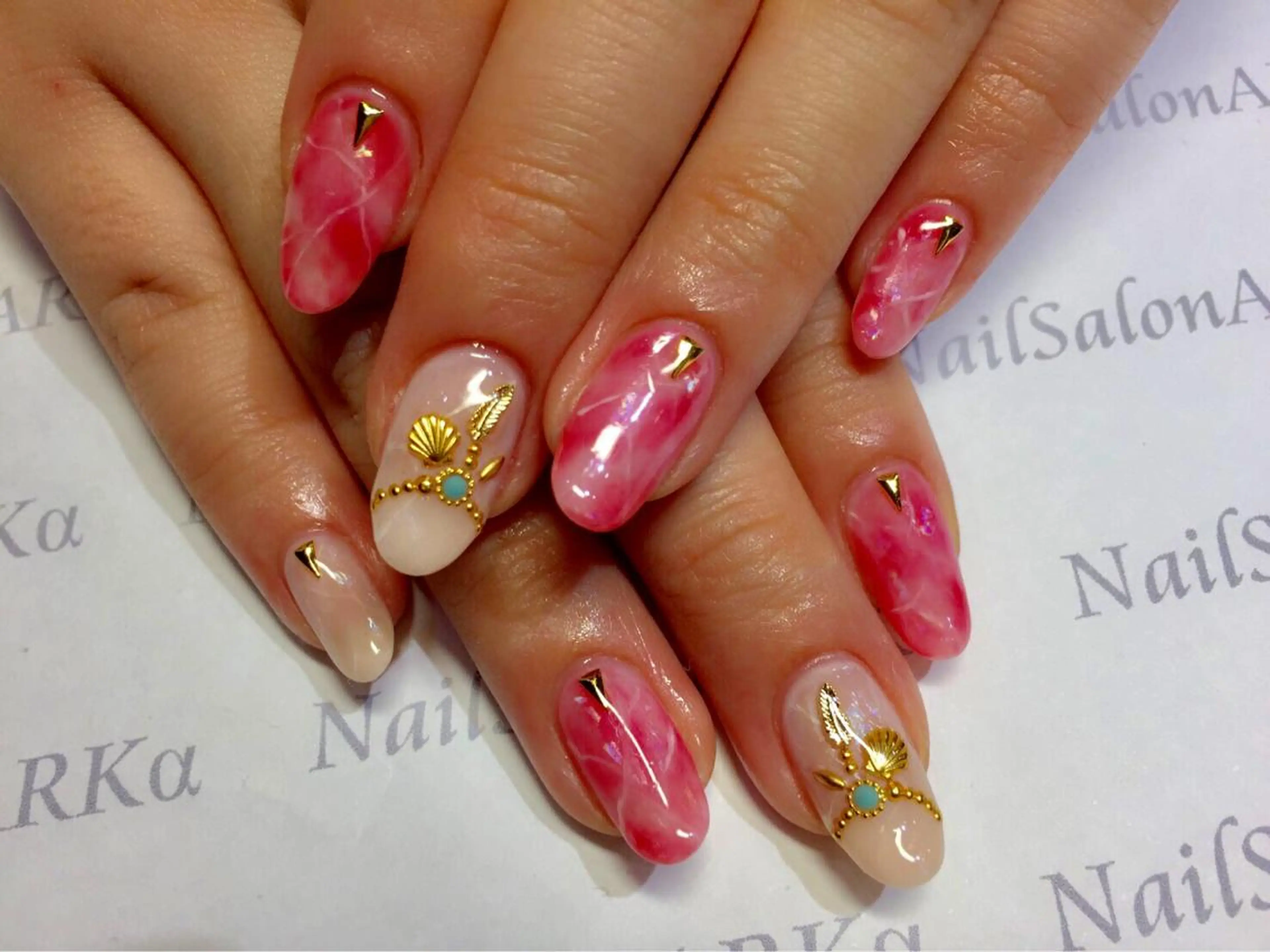 ネイル Nailsalon ARKαのネイルデザイン