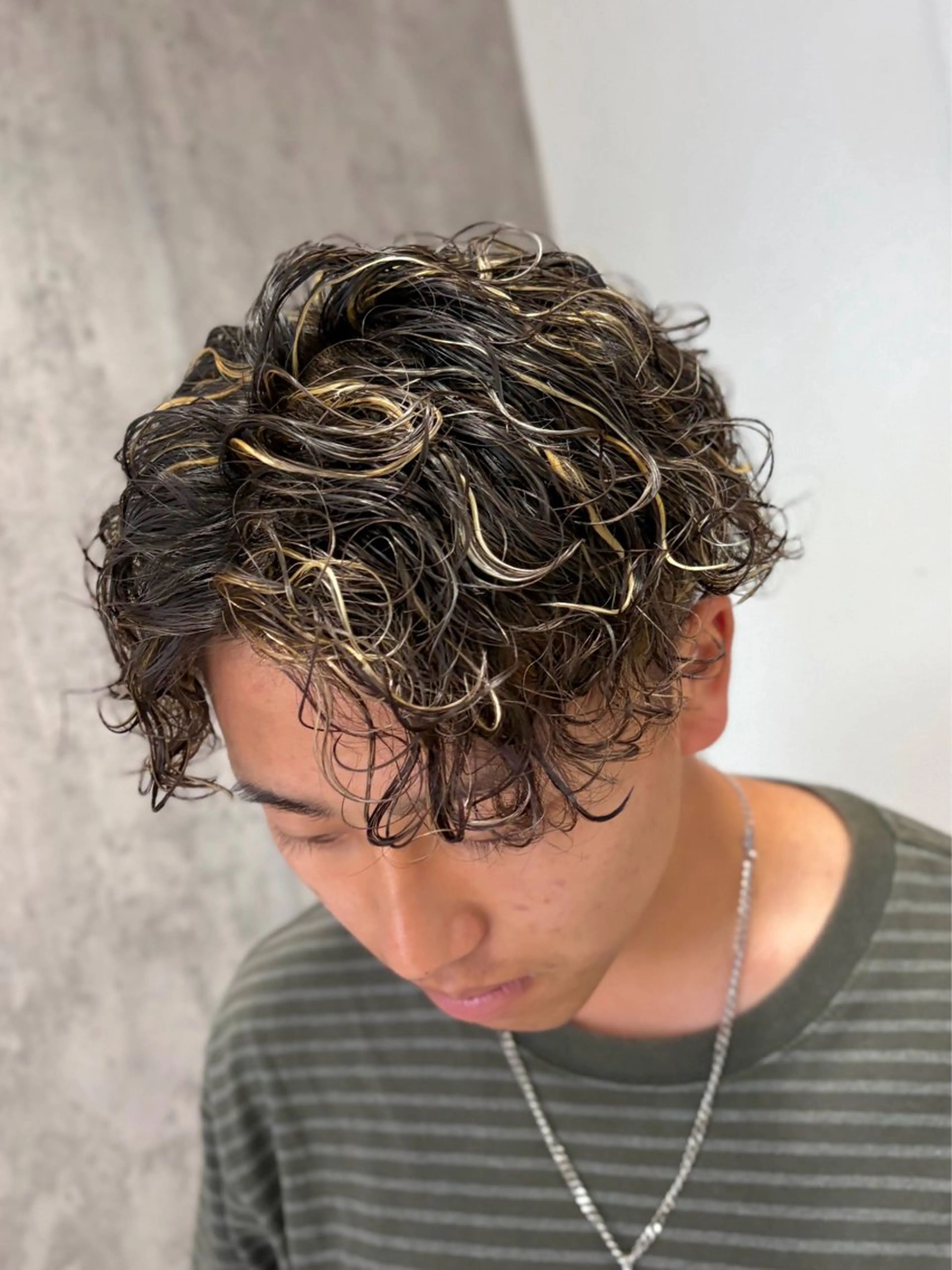 ショート カラー パーマ メンズ カット ヘアカラー パーマ 【パーマ特化No.1 】🔥Yoshiyaのヘアスタイル