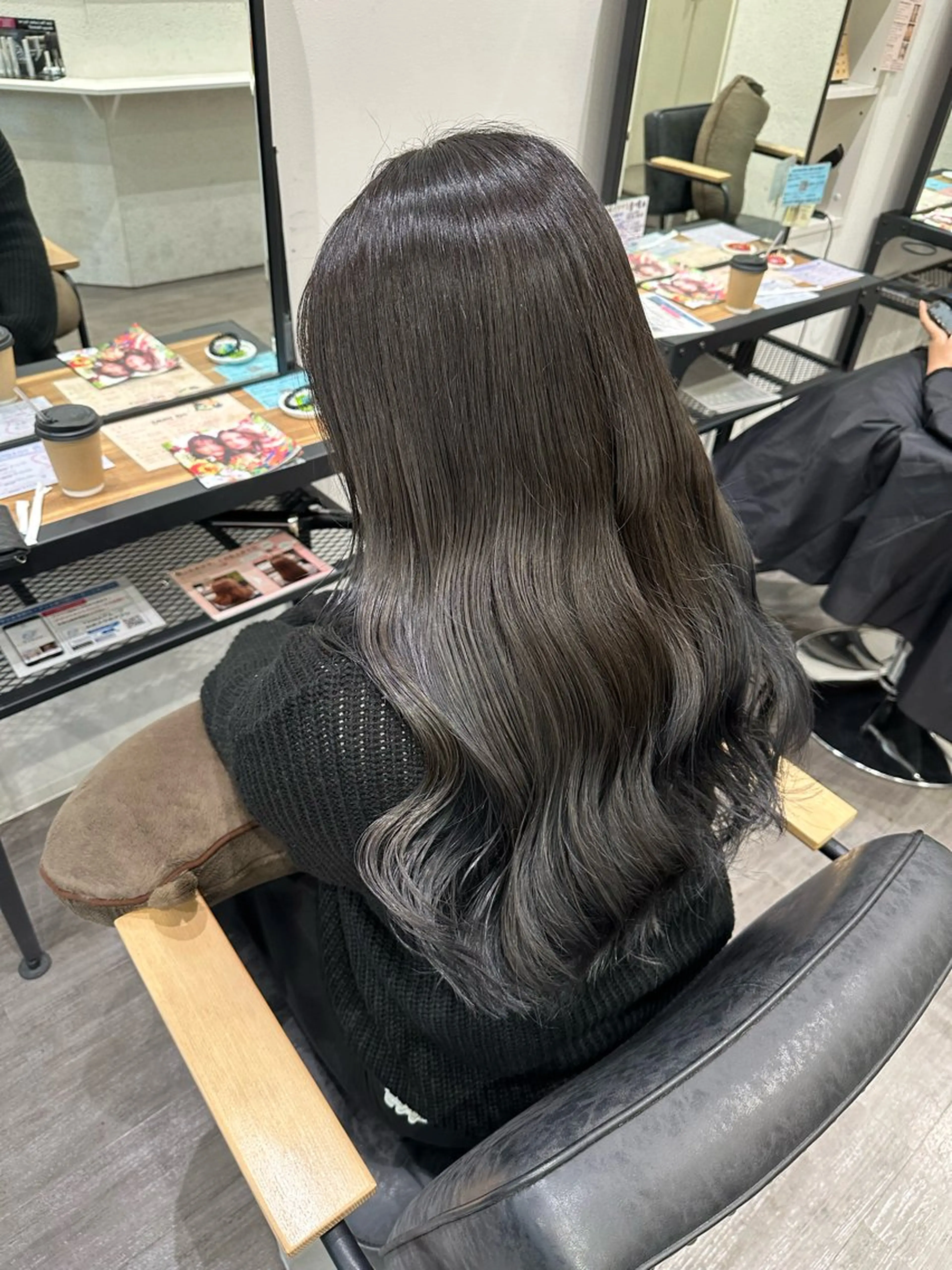 ロング カラー ブルーカラー ブルーグレー カット ヘアカラー トリートメント 艶髪レイヤー上田 紗也🇰🇷💗のヘアスタイル