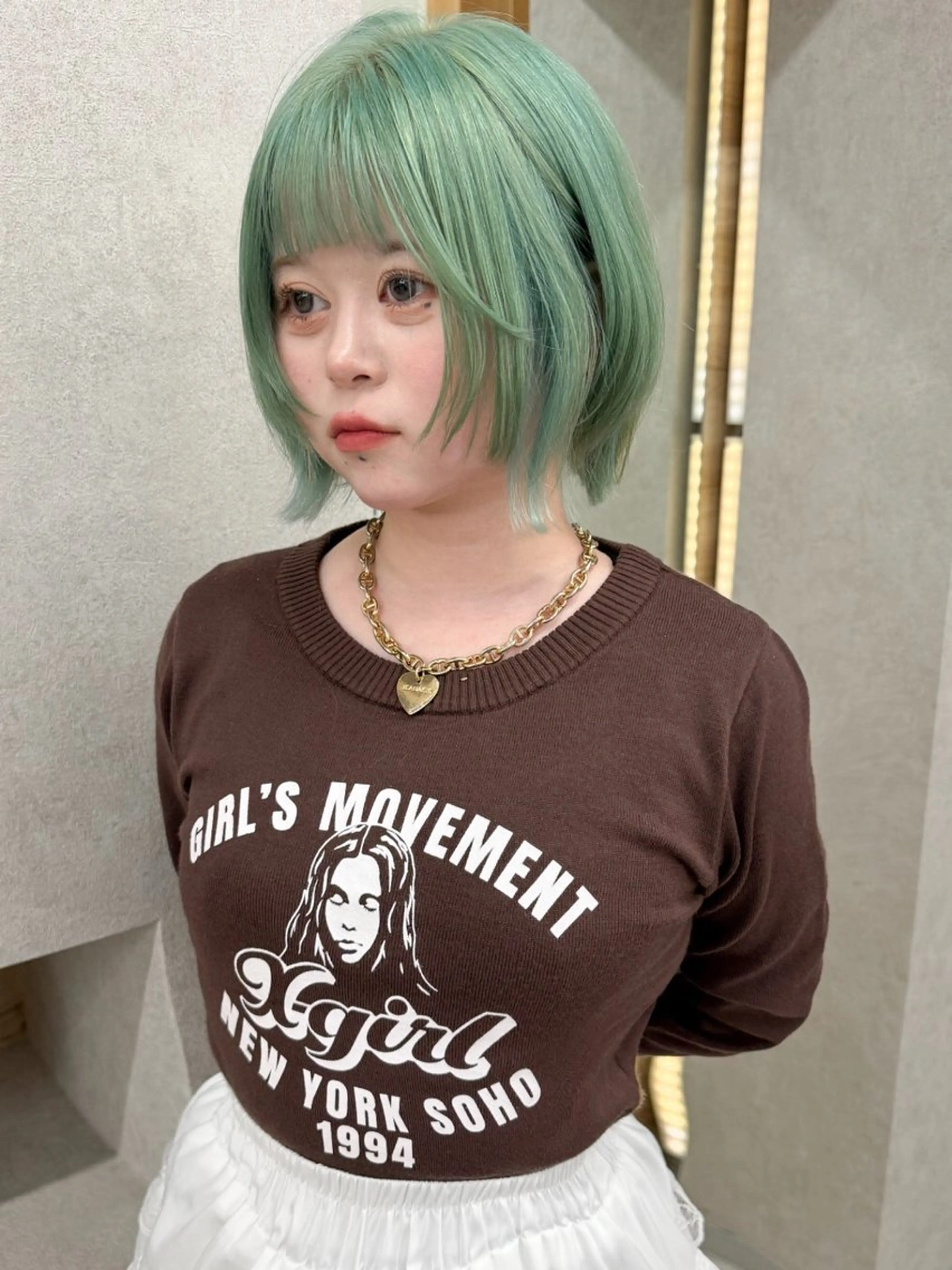 ショート カラー ブリーチ ミント ミントグリーン トリートメント ヘアカラー ブリーチ/ベージュ 💕/momoaのヘアスタイル