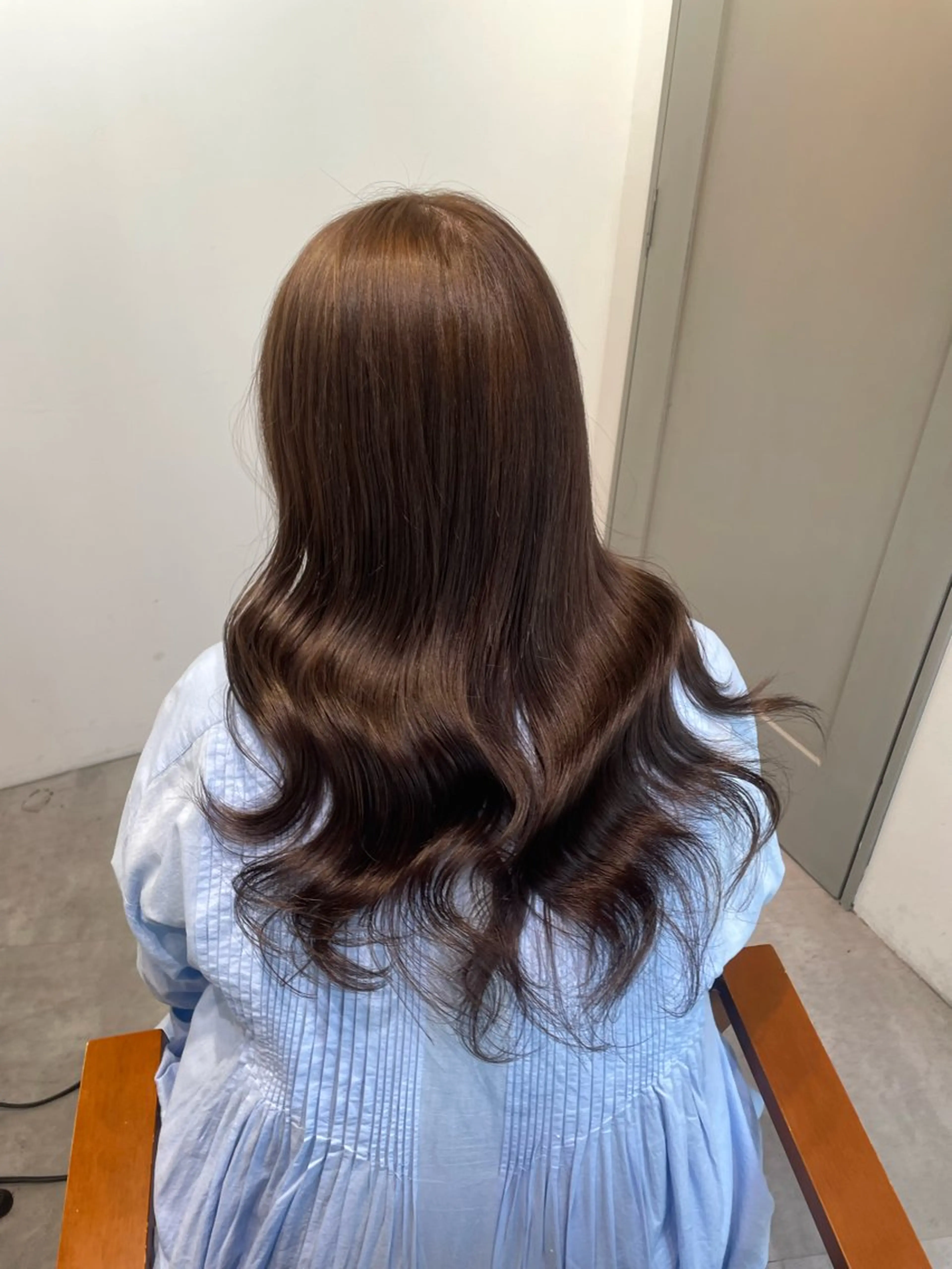 ロング 🪼AI/オリーブ ベージュ🪼のヘアスタイル