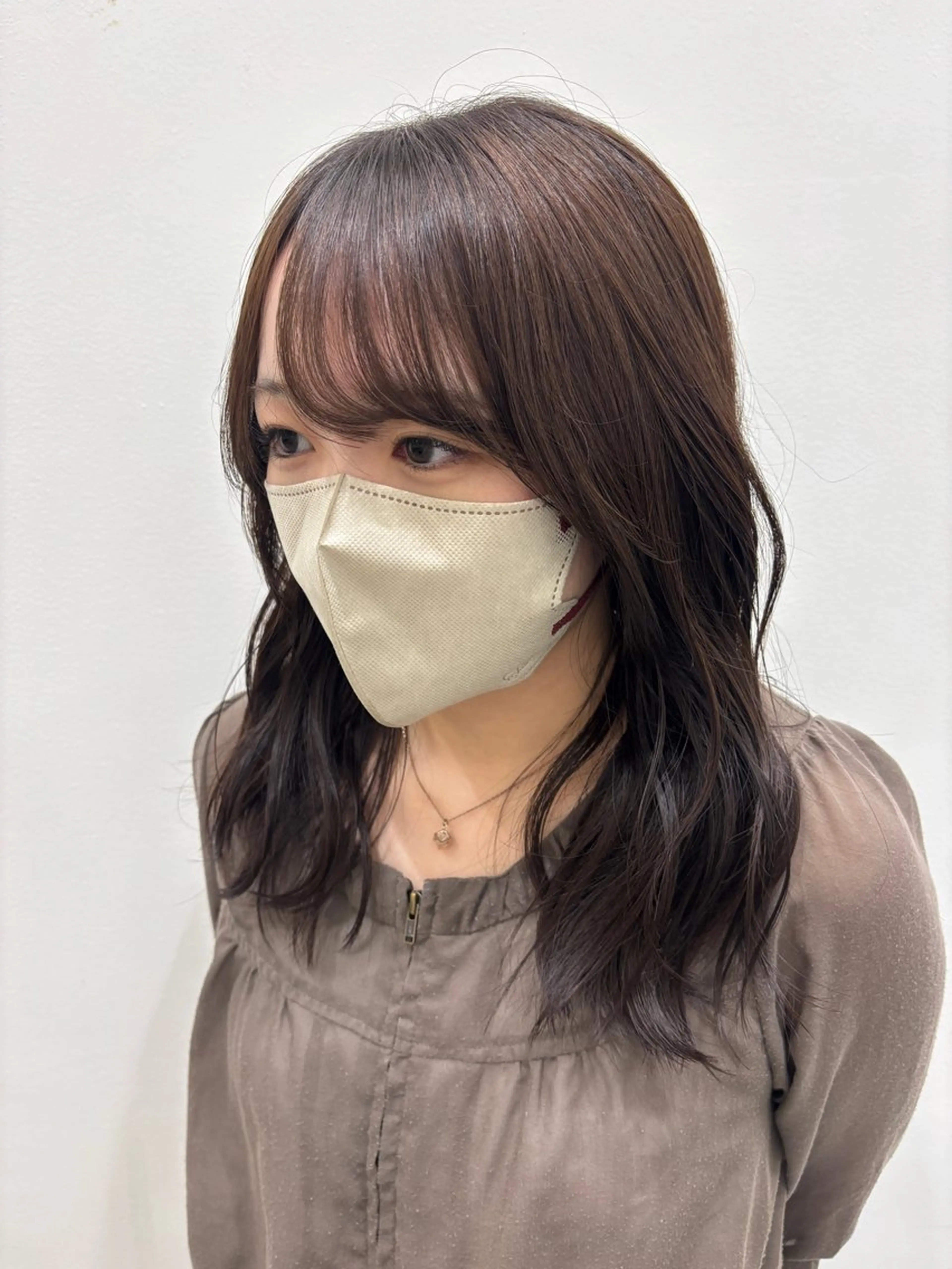 ミディアム カラー rion🪽 /艶髪・ハイトーンのヘアスタイル