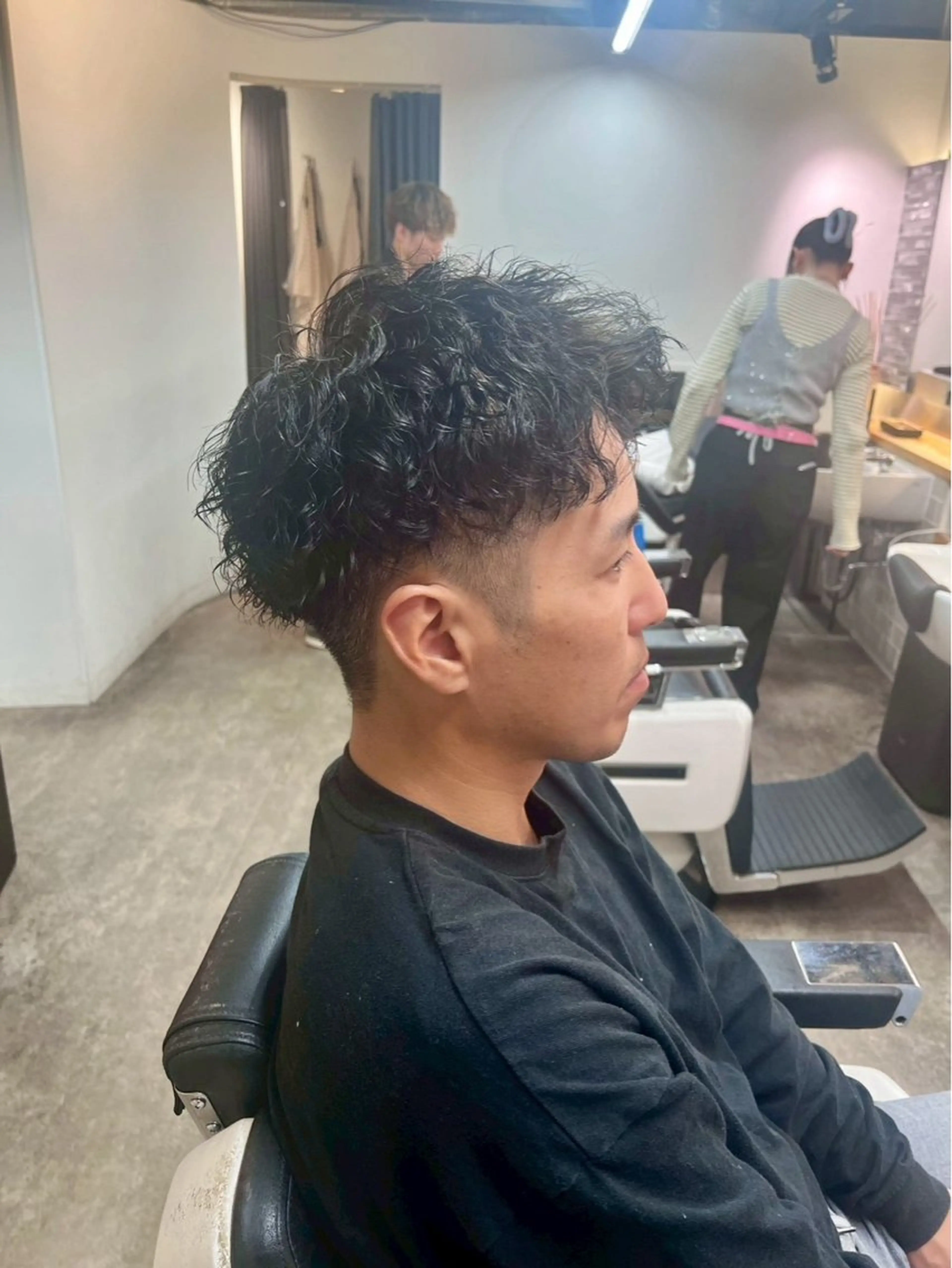 ショート パーマ メンズ カット パーマ トリートメント 佐々木 優人のヘアスタイル