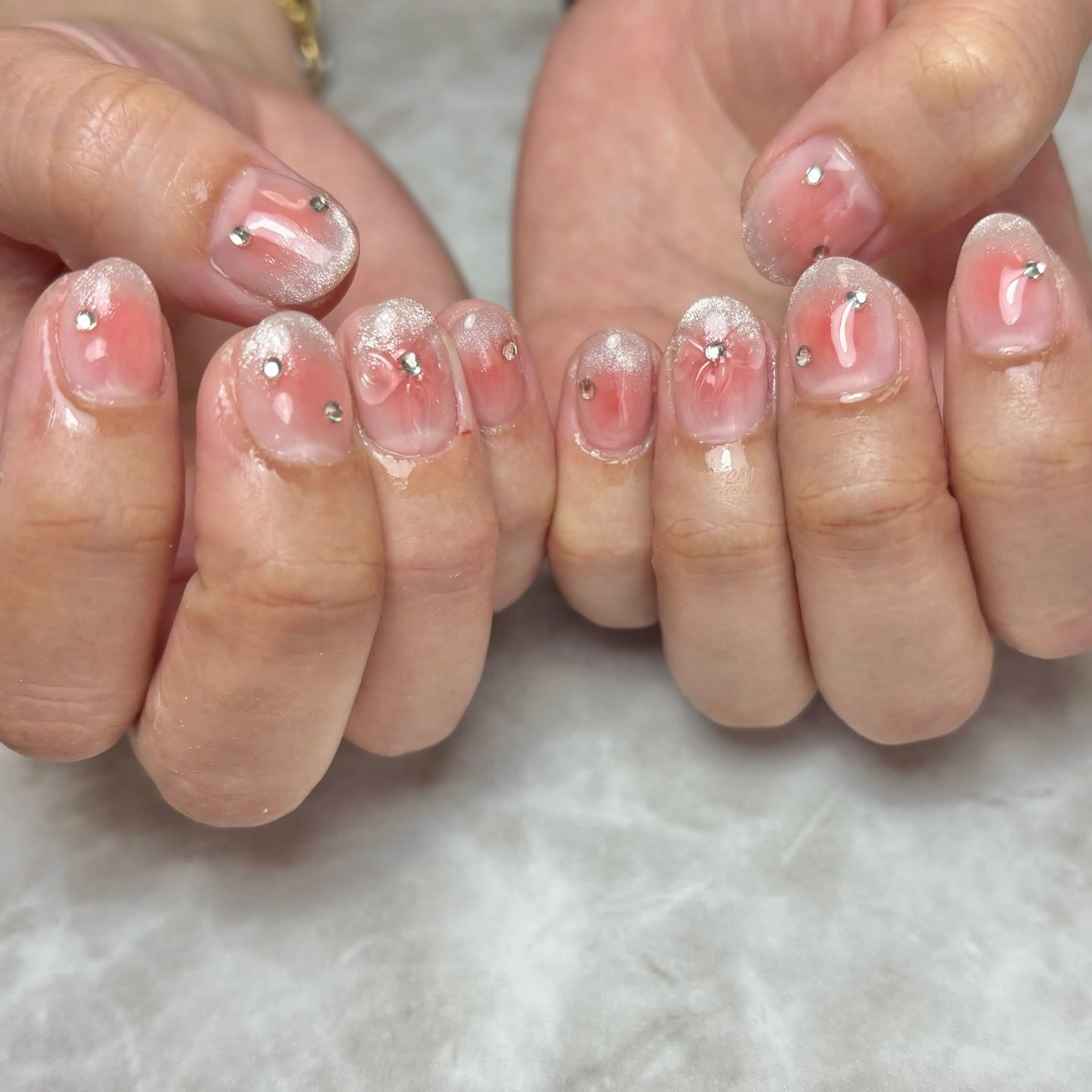 ネイル ワンホンネイル ハンドネイル NAILSALON en+所属・NAILSALON en+沖縄市美原のネイルデザイン