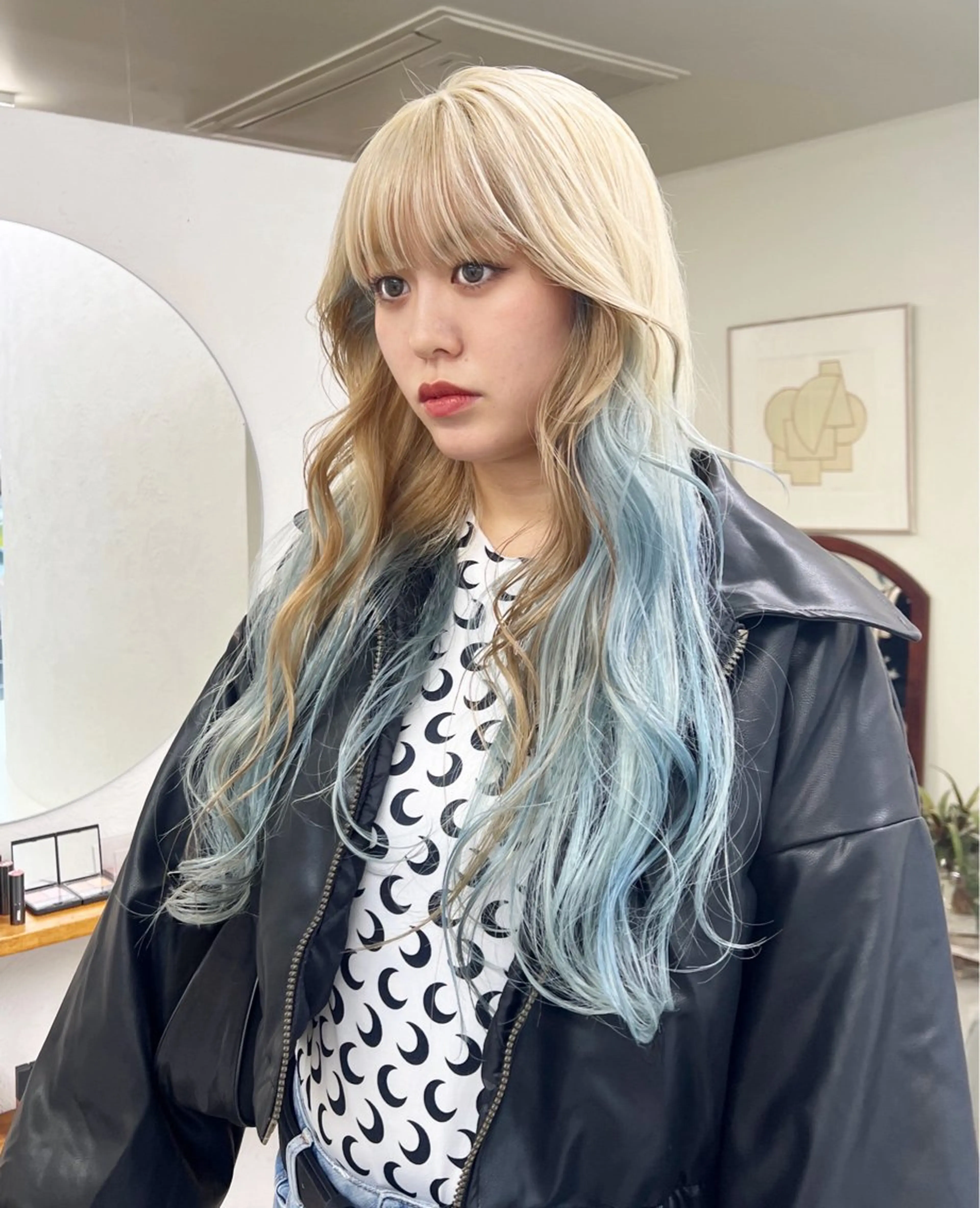 ロング カラー ヘアカラー 小林 美咲のヘアスタイル