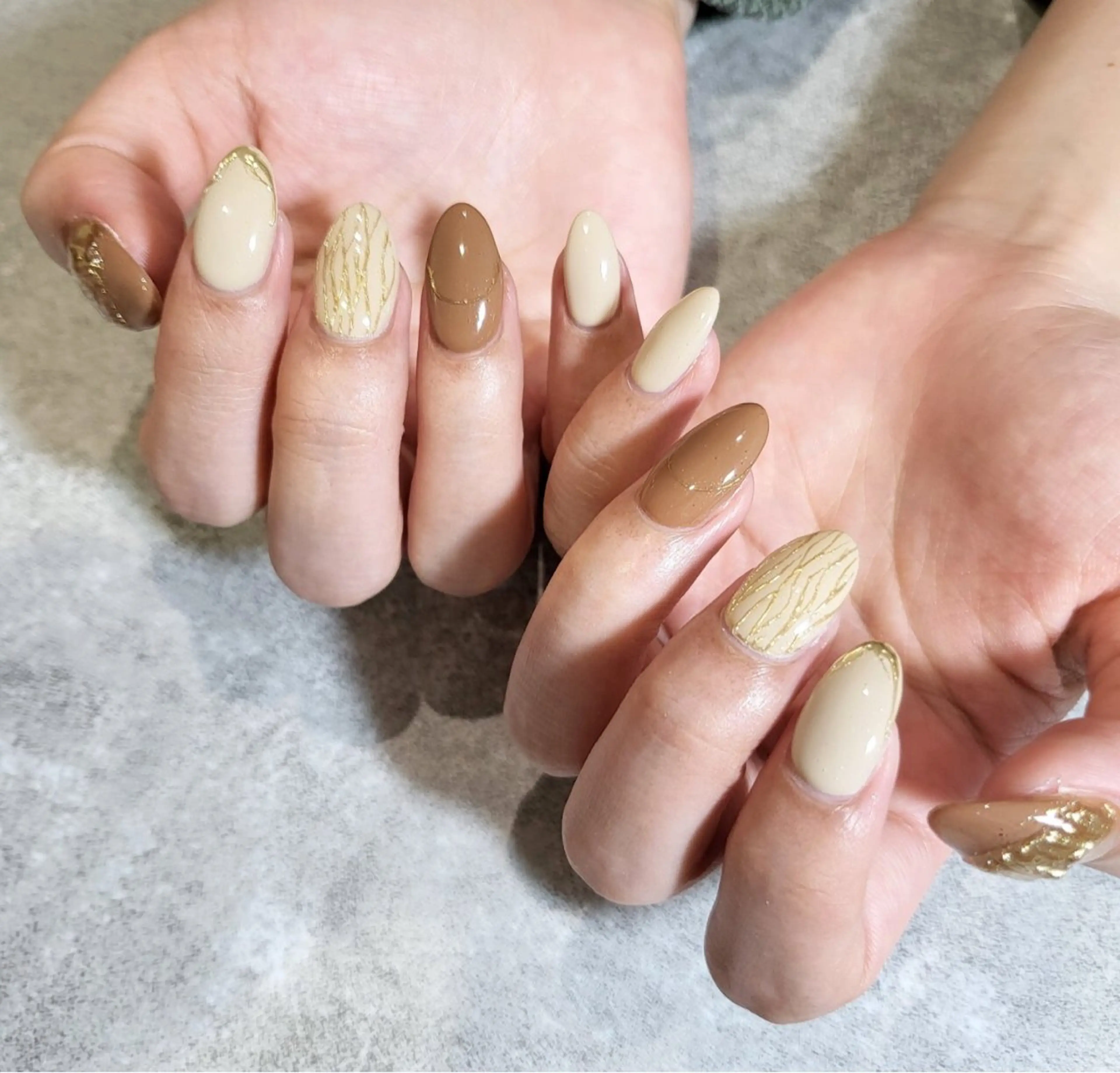 ネイル ハンドネイル エリーザ ベルのネイルデザイン