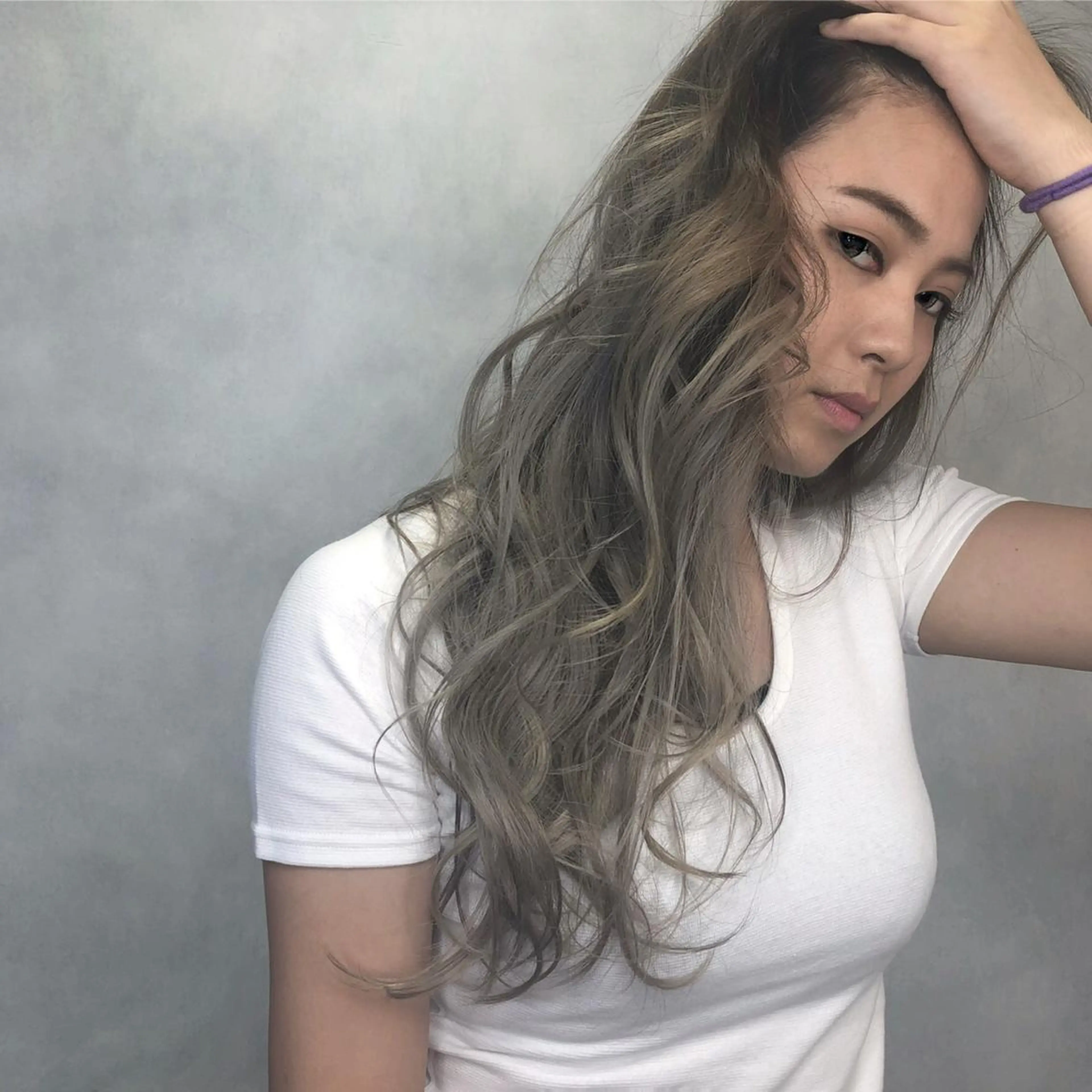 ロング カラー バレイヤージュ レイヤーカット ORIKA 美容室のヘアスタイル