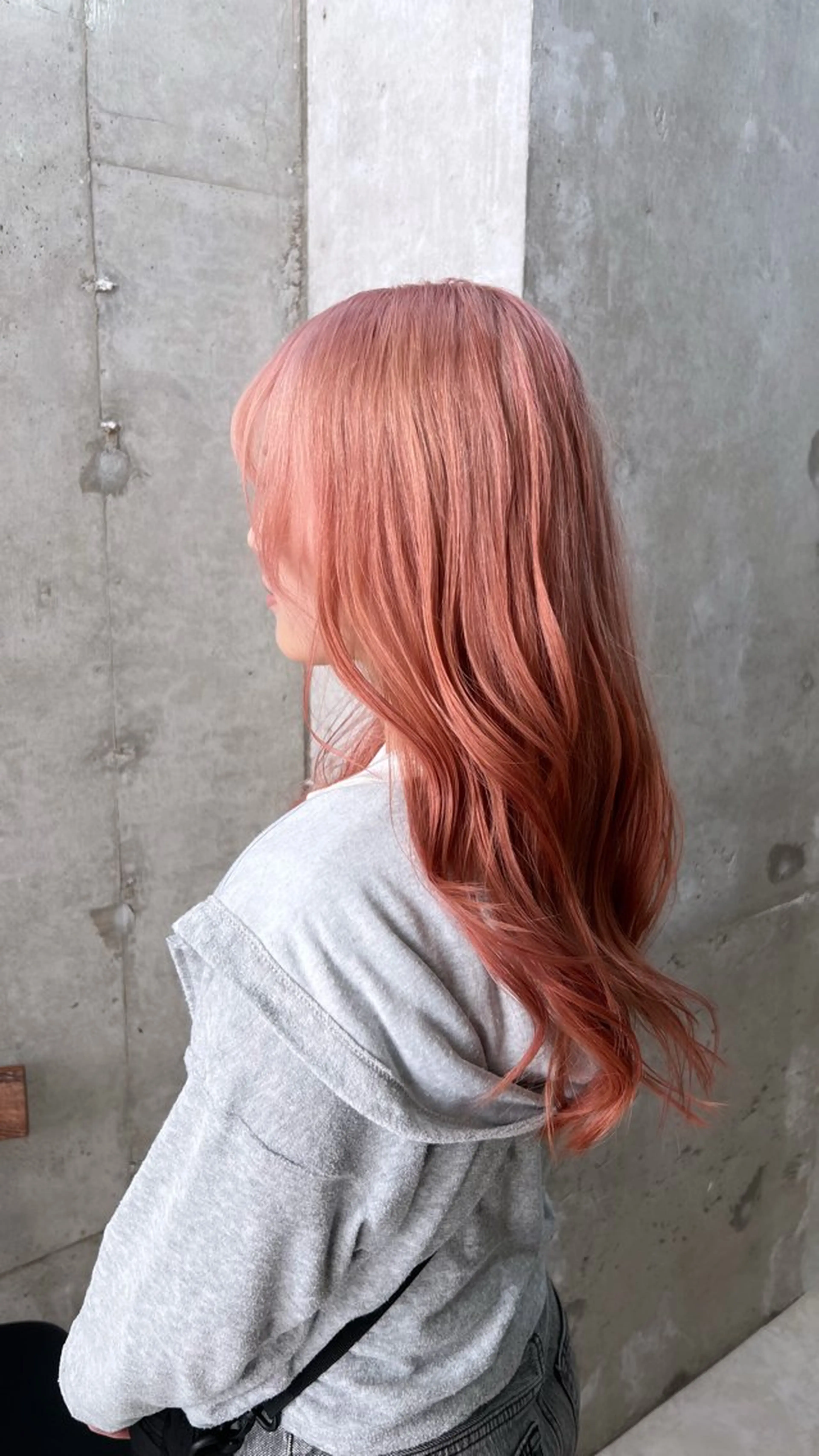 ミディアム カラー Alma four /モリモト スズカのヘアスタイル