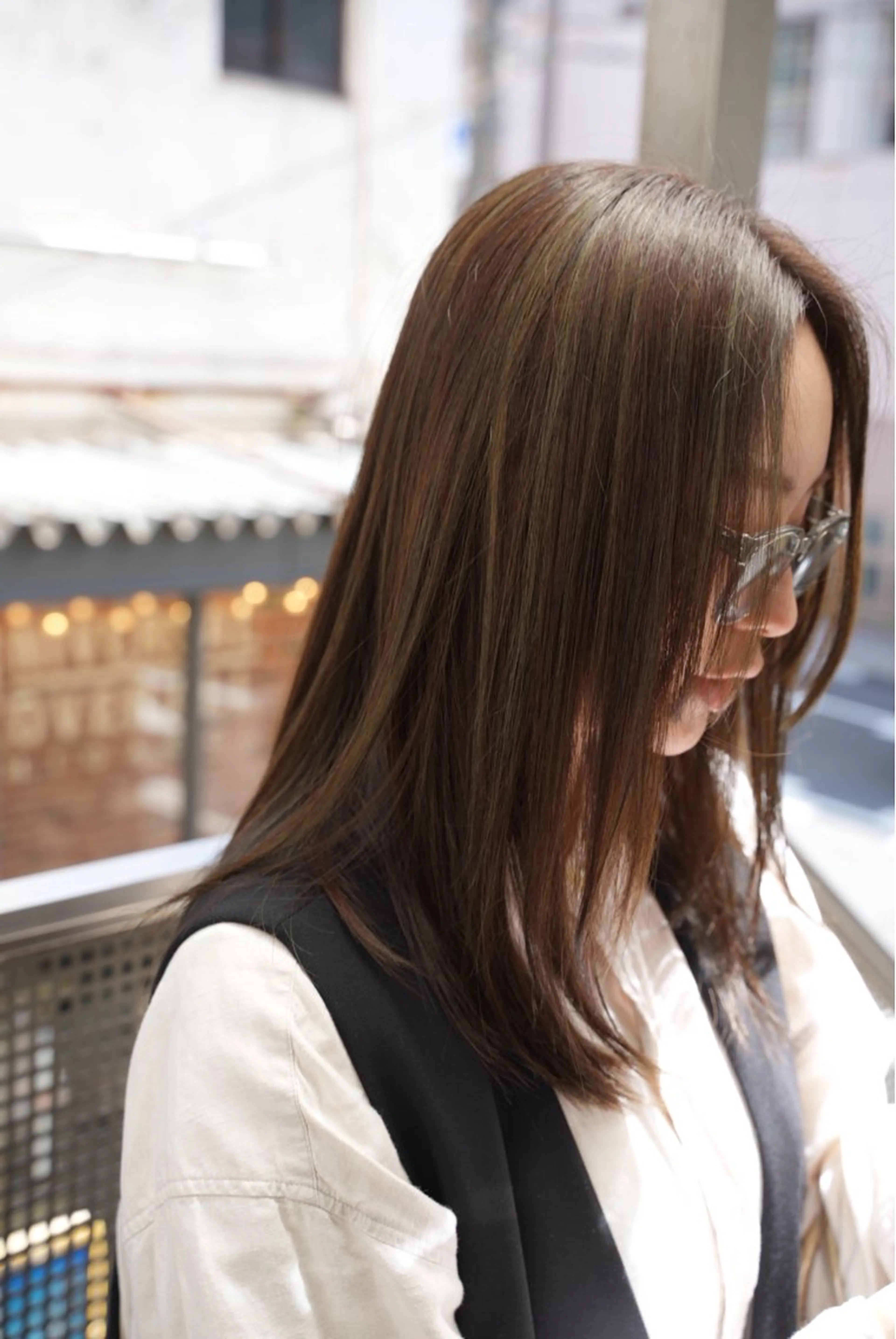 セミロング カラー ショートボブ アッシュ アッシュブラック ベージュカラー 黒髪 カット ヘアカラー トリートメント 國井 廉のヘアスタイル