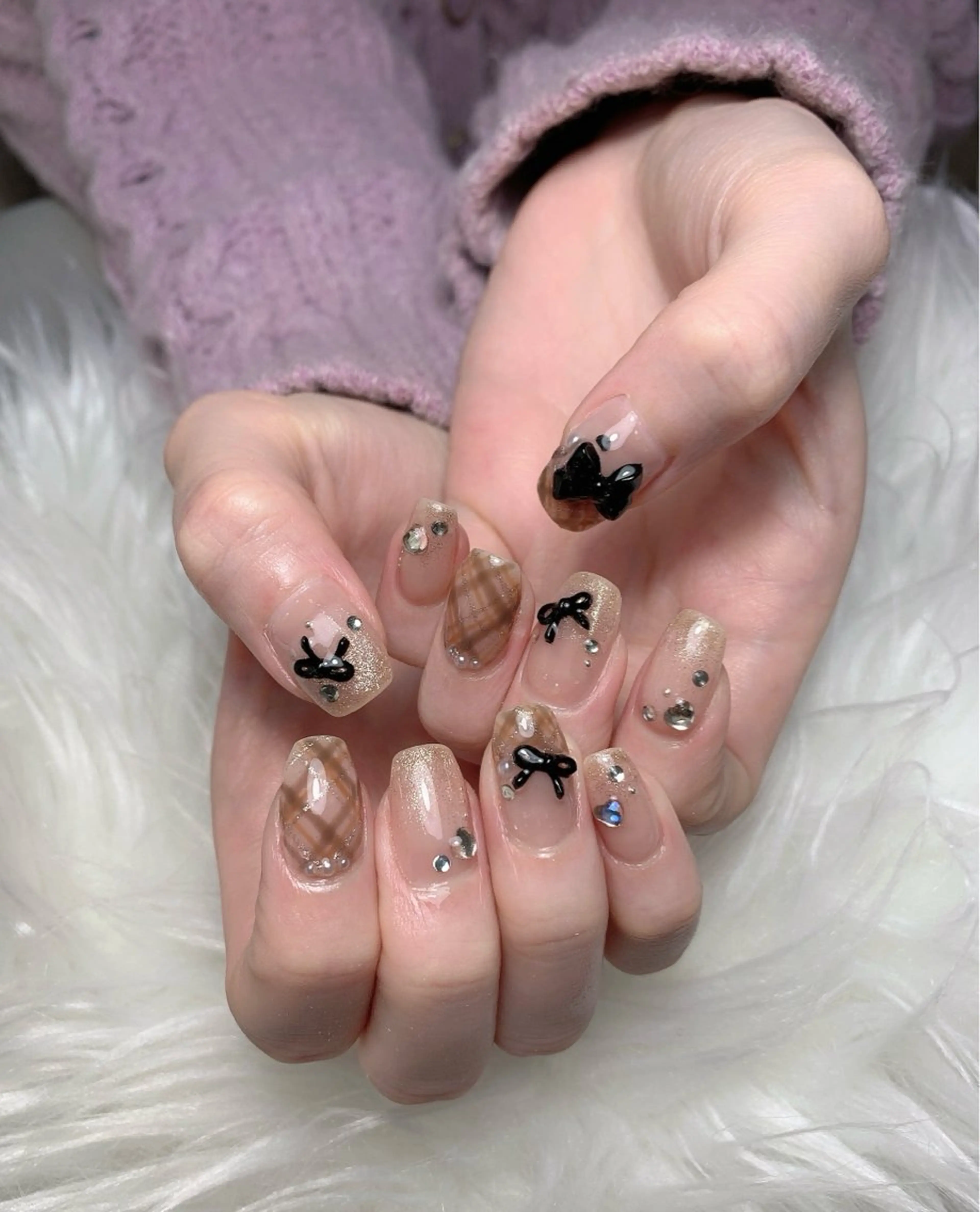 ネイル ハンドネイル T. Leeのネイルデザイン