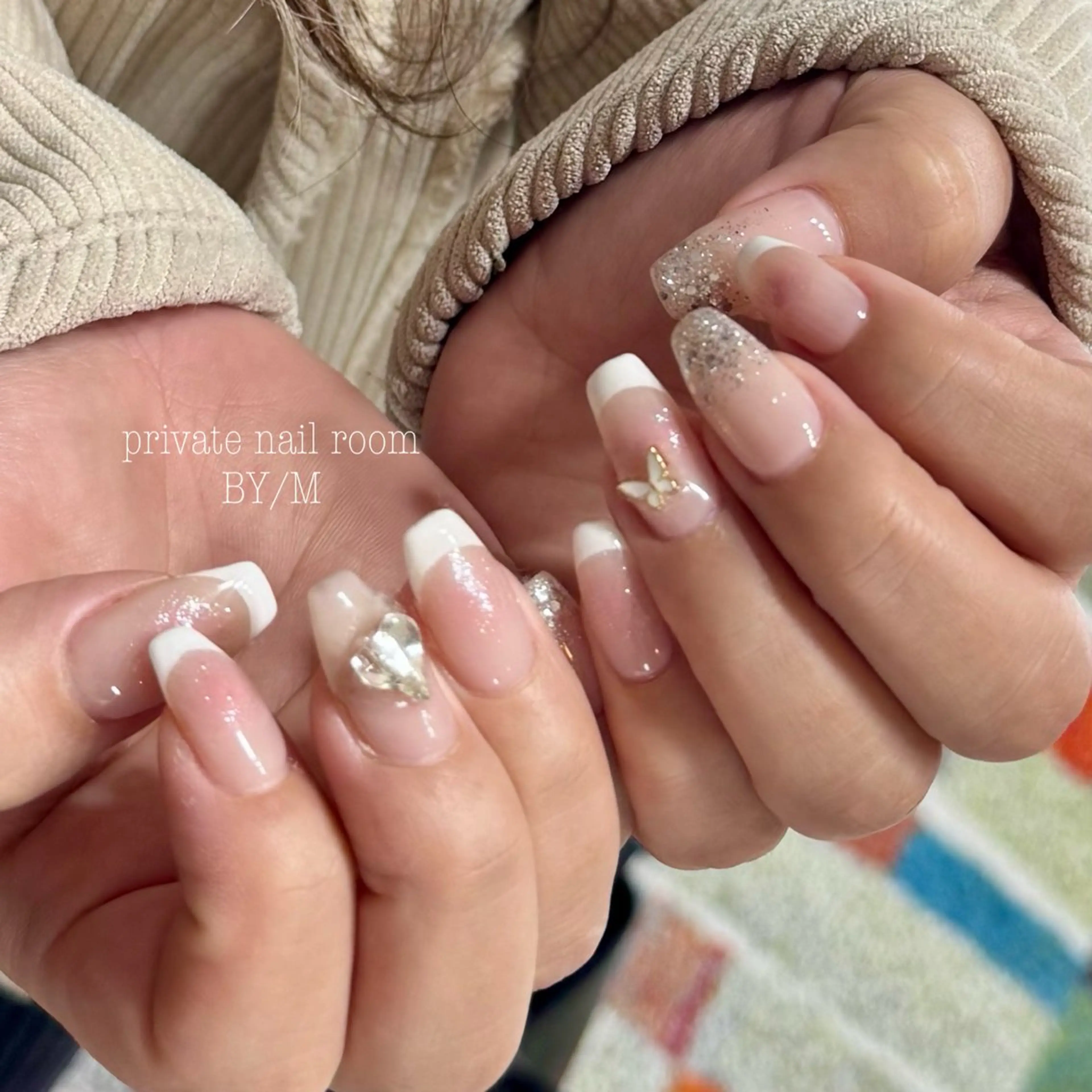 ネイル チークネイル フレンチネイル 持ち込み シンプルネイル ハンドネイル BY / Mのネイルデザイン