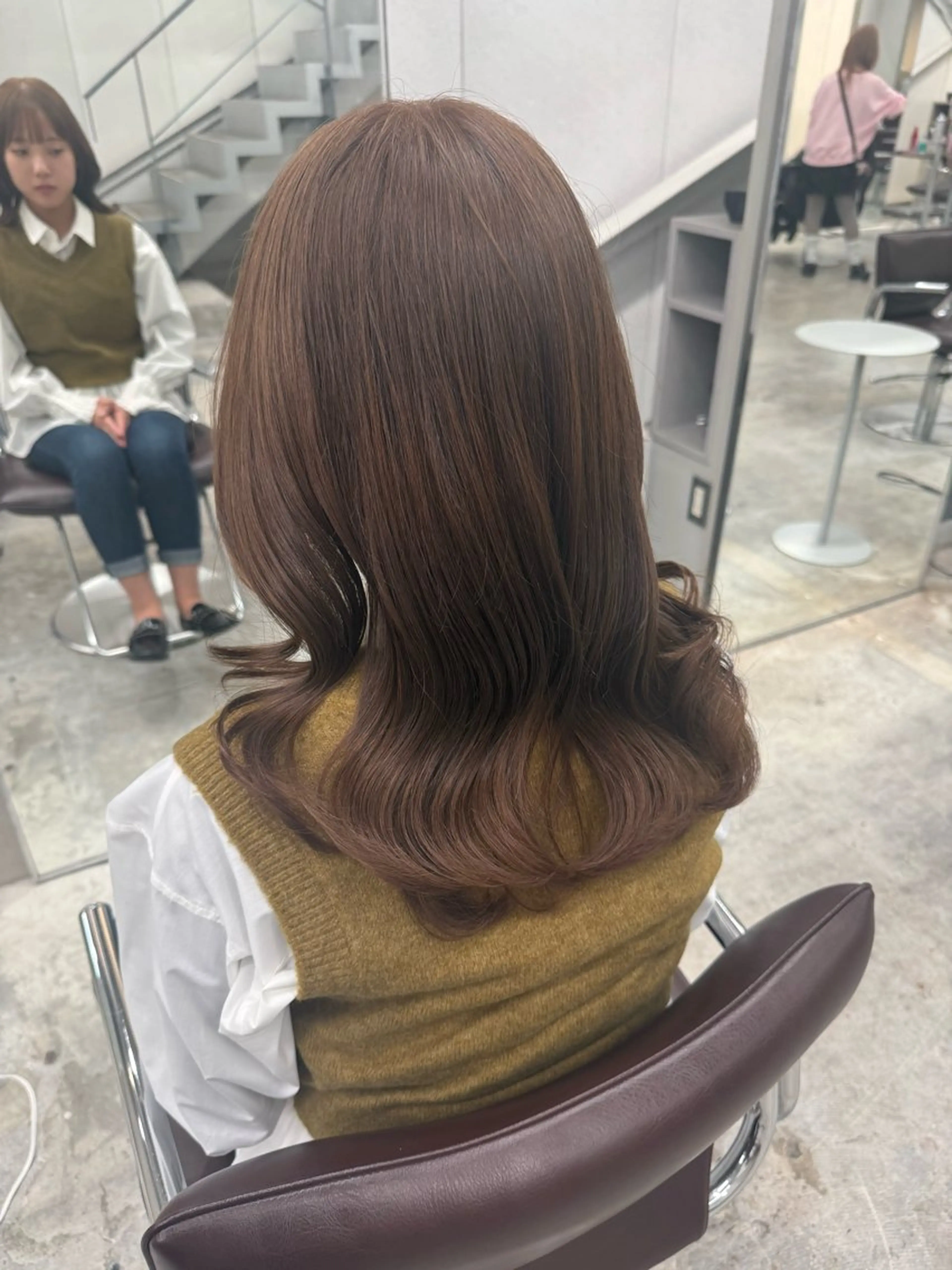 ミディアム ヘアカラー fev Yumaのヘアスタイル