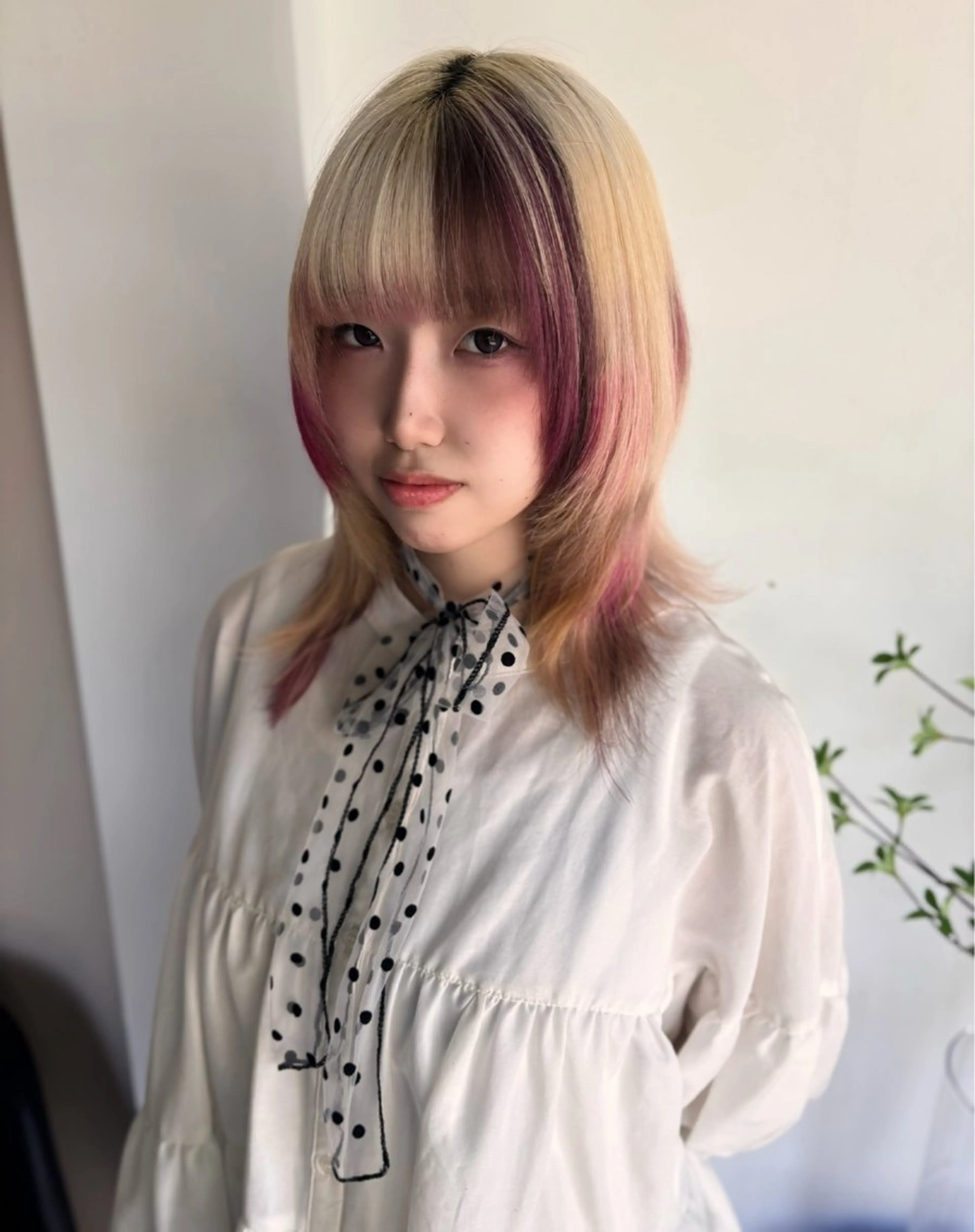 セミロング カラー 🧡梅田ハイトーン カラー🧡runaのヘアスタイル