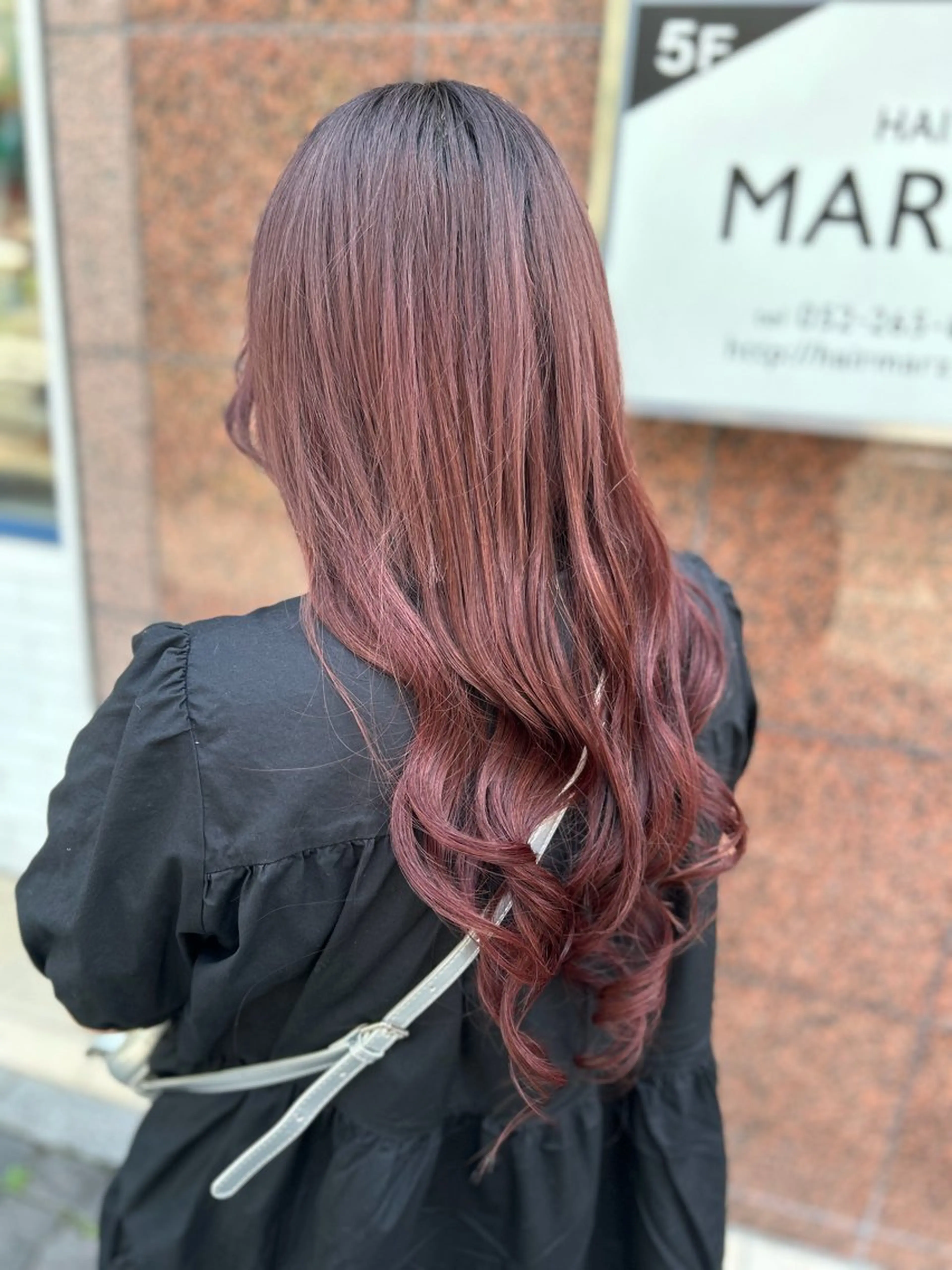 ロング プルエクステ エクステ エクステ SA YAKAのヘアスタイル