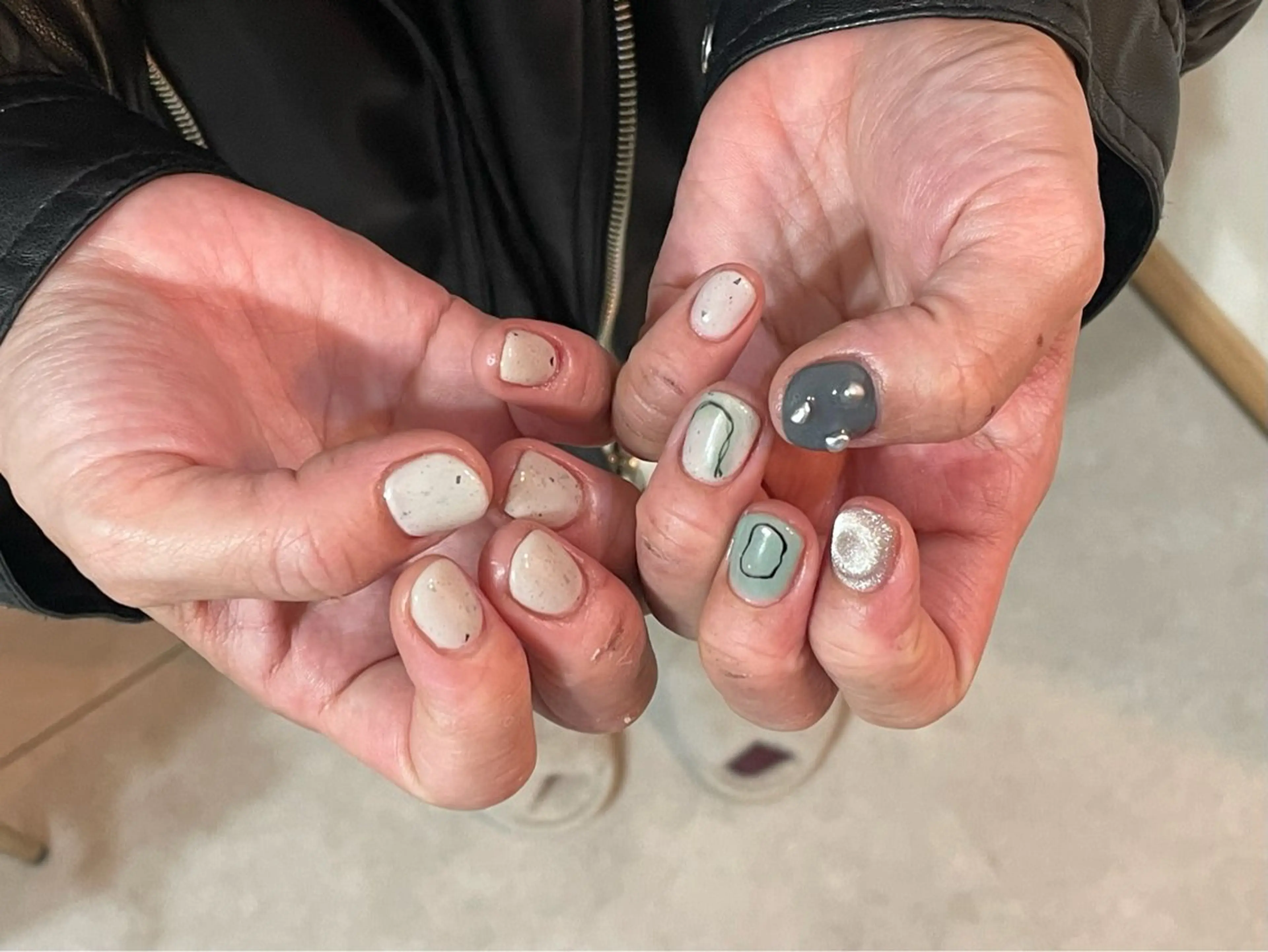 ネイル ジェルネイル メンズネイル パラジェル 春ネイル ワンホンネイル kikinail 溝の口のネイルデザイン