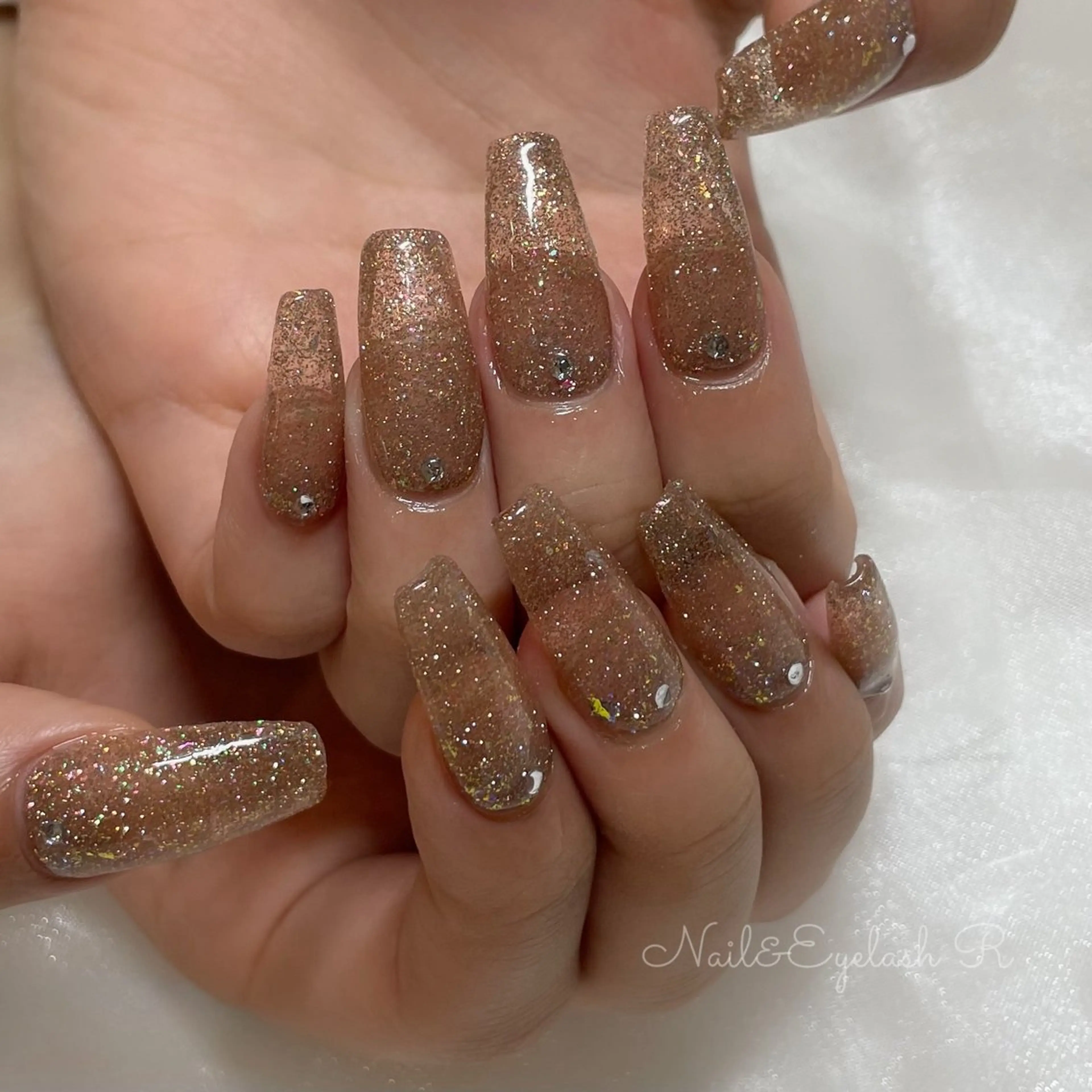 ロング 韓国風ヘア ロング Nail Rのネイルデザイン