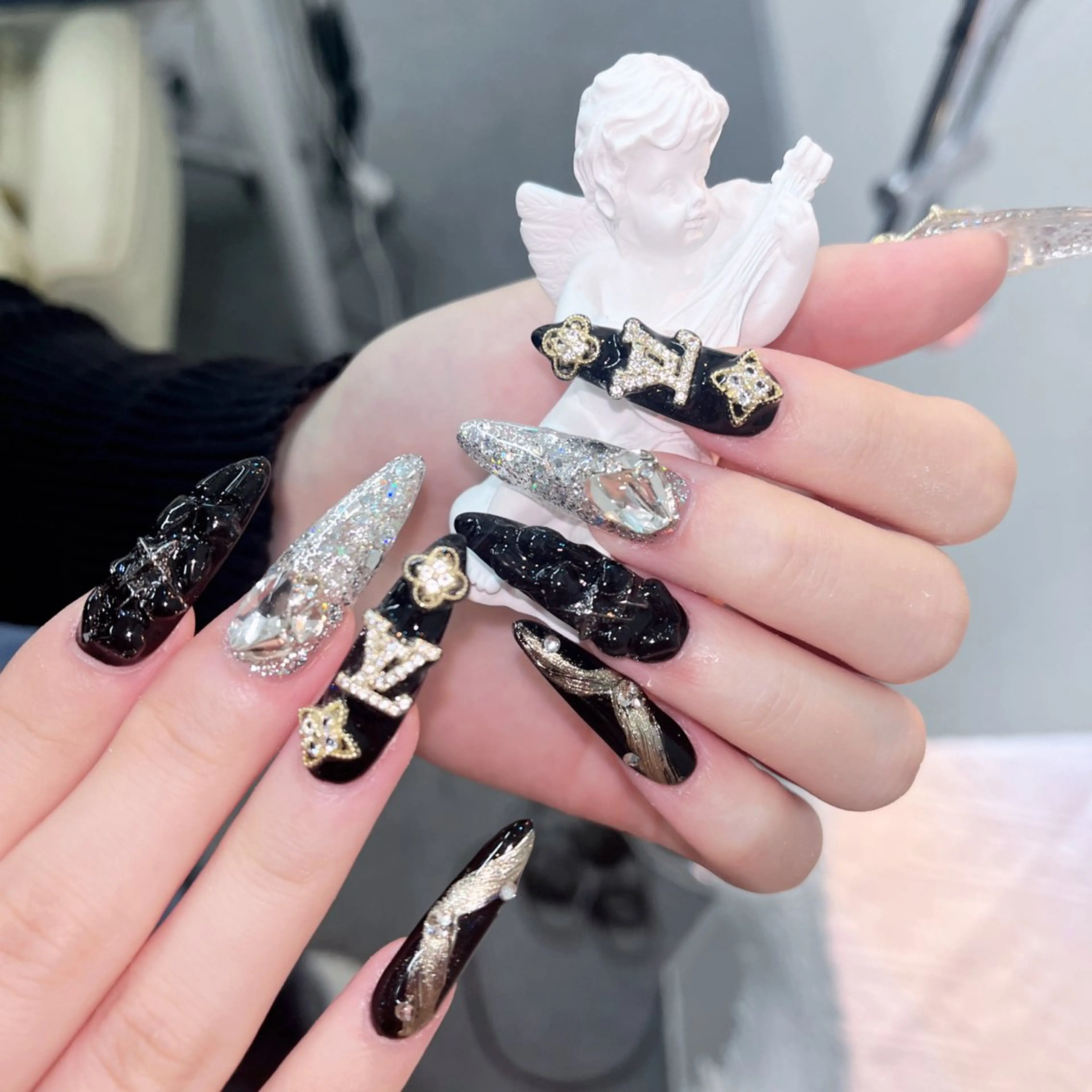 ネイル Glow Nail スカルプ専門店のネイルデザイン