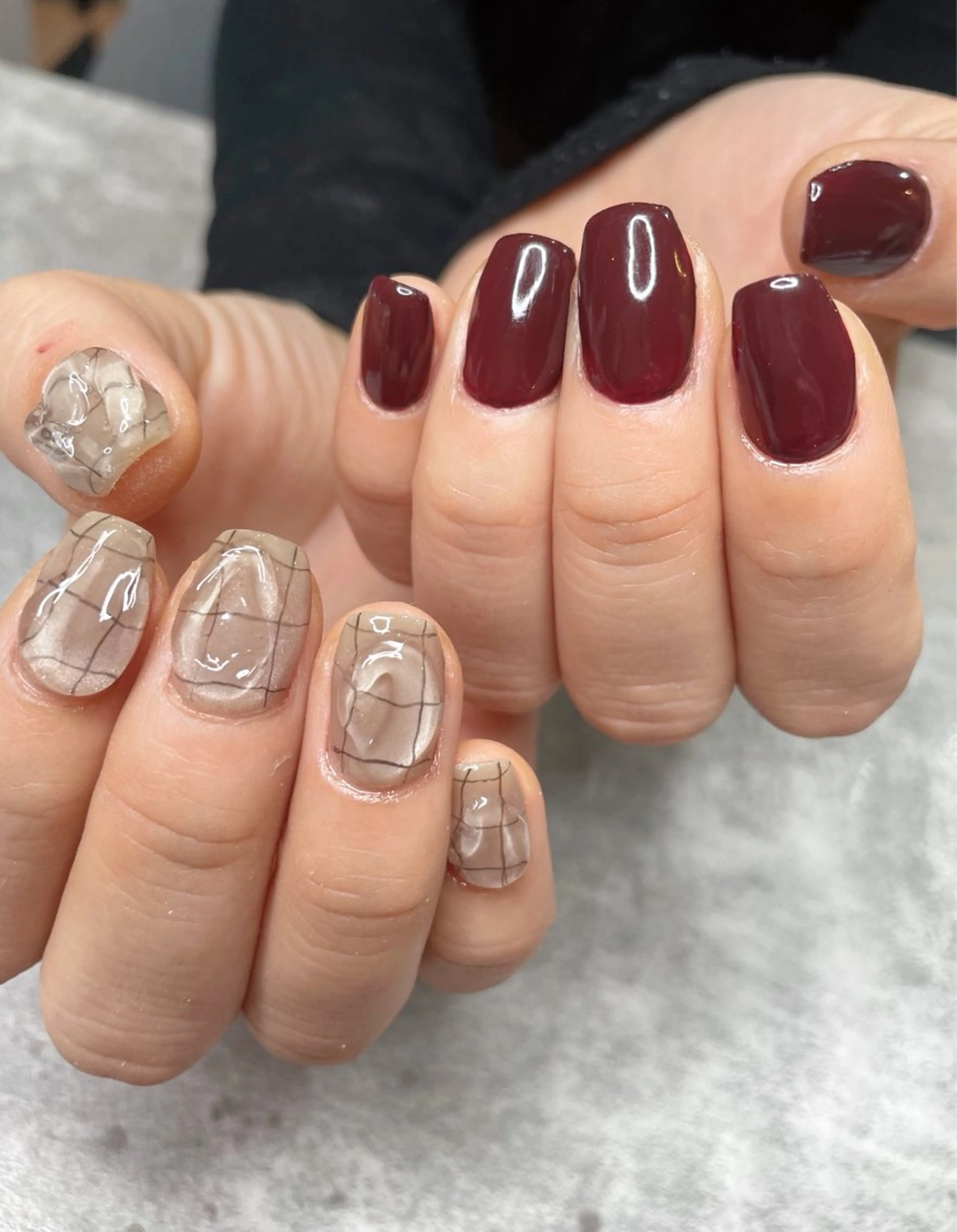 ネイル ボルドー ワンカラーネイル 赤色 ハンドネイル ma riのネイルデザイン