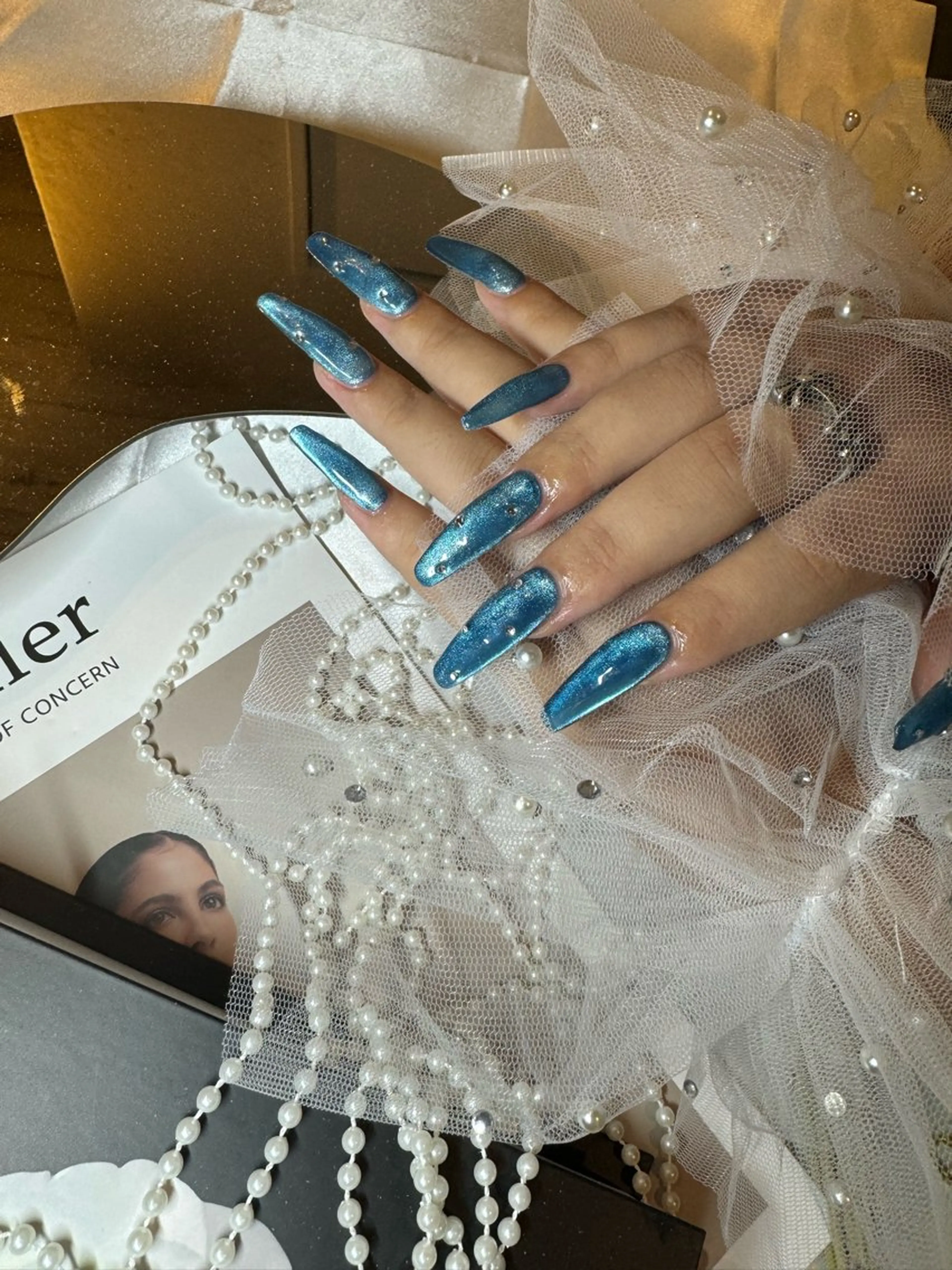 ネイル ハンドネイル 濱岡 咲のネイルデザイン