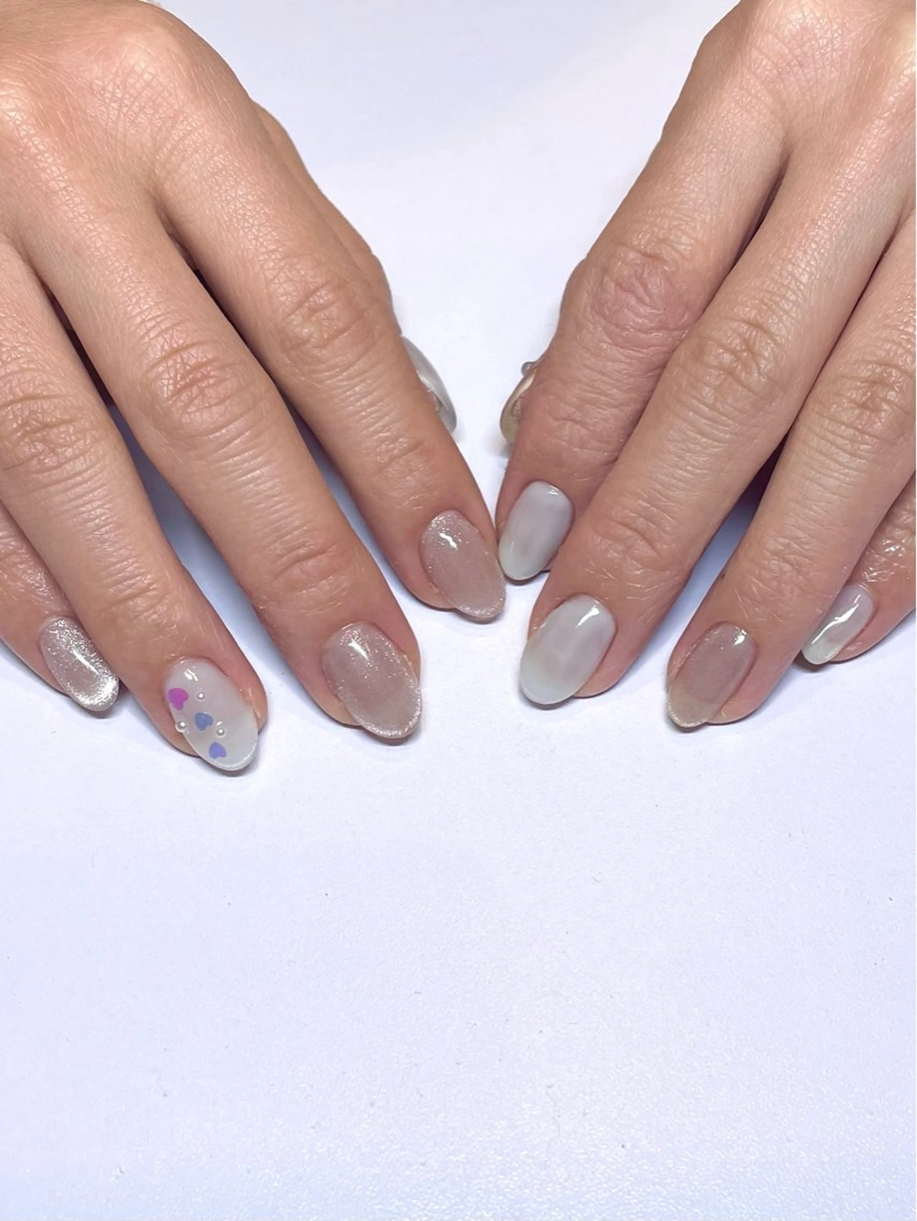 ネイル Rika🌼 シンプル•マグネットのネイルデザイン