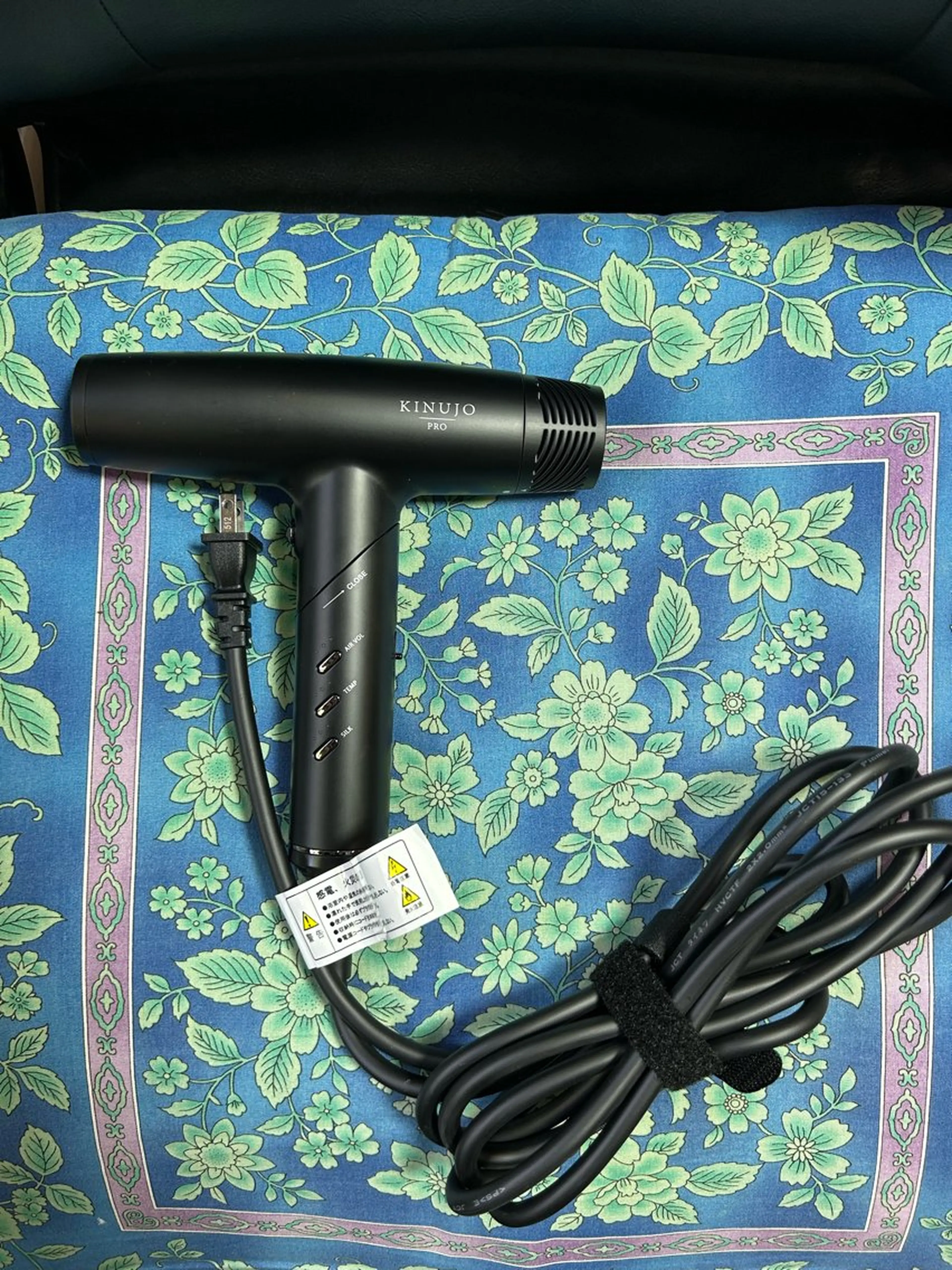 カット 縮毛矯正 トリートメント ヘッドスパ 🏰秘密基地🏯 サユリ美容室✂️のヘアスタイル