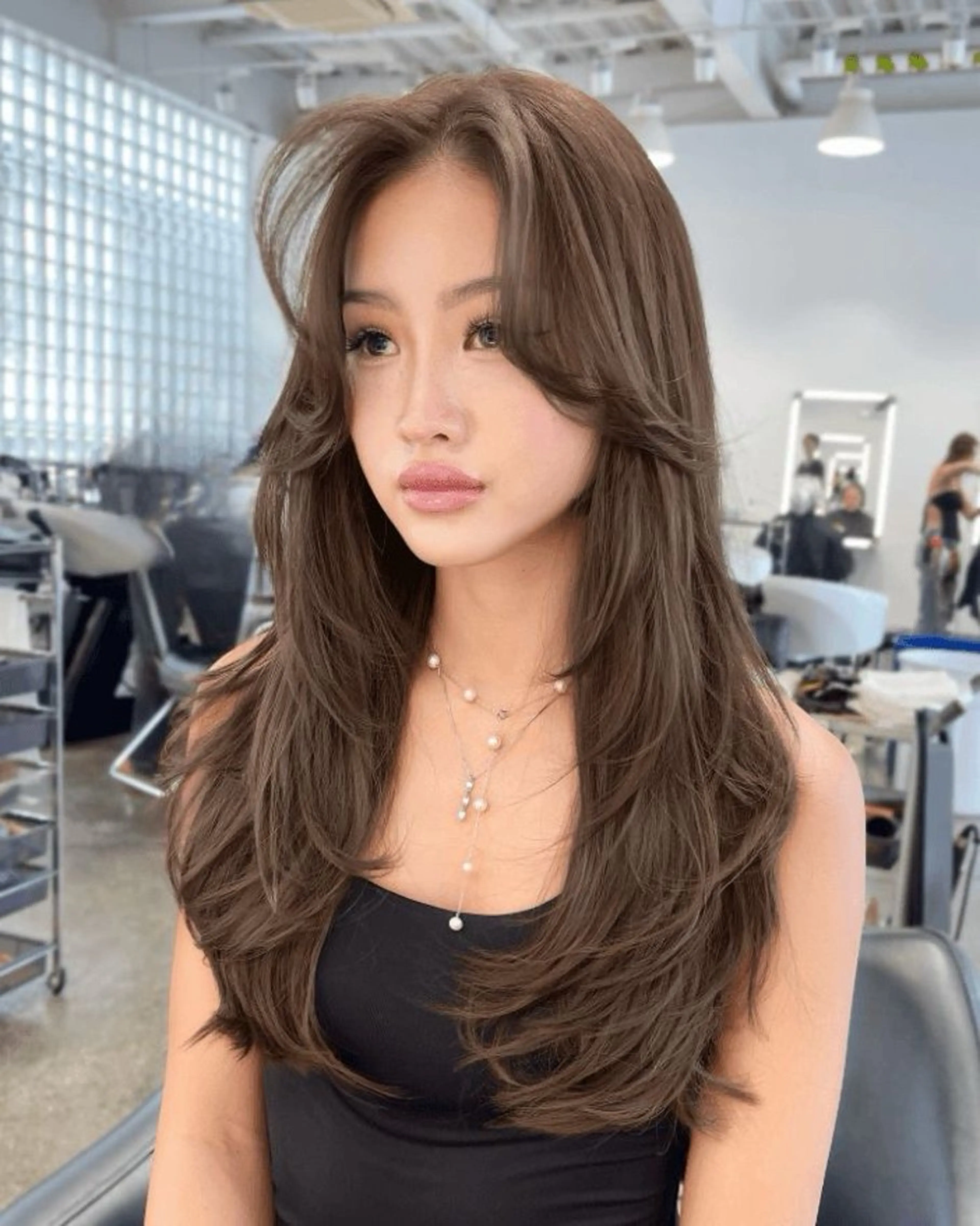 ロング レイヤーカット特化 COA日向のヘアスタイル
