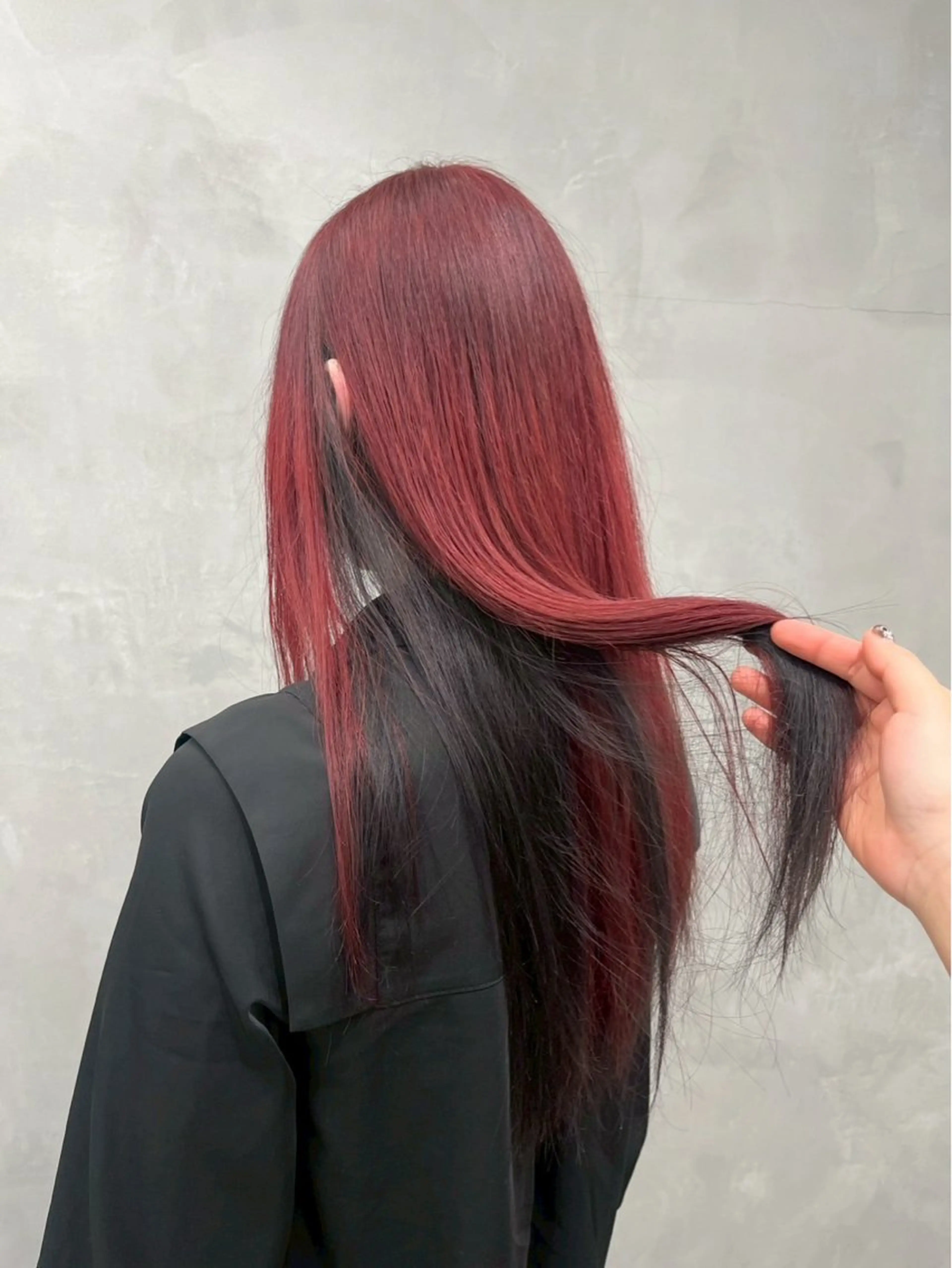 ロング カラー ヘアカラー ハイトーンカラー🐬 えりかのヘアスタイル