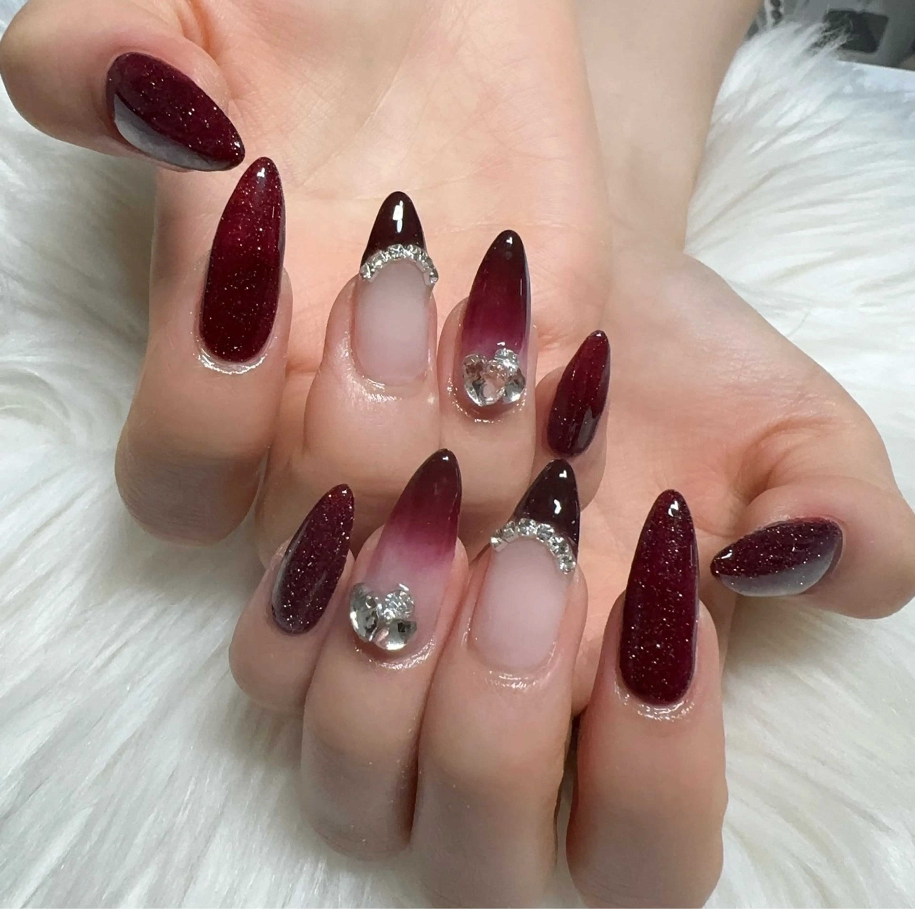 ネイル ハンドネイル &ME ネイルサロンのネイルデザイン