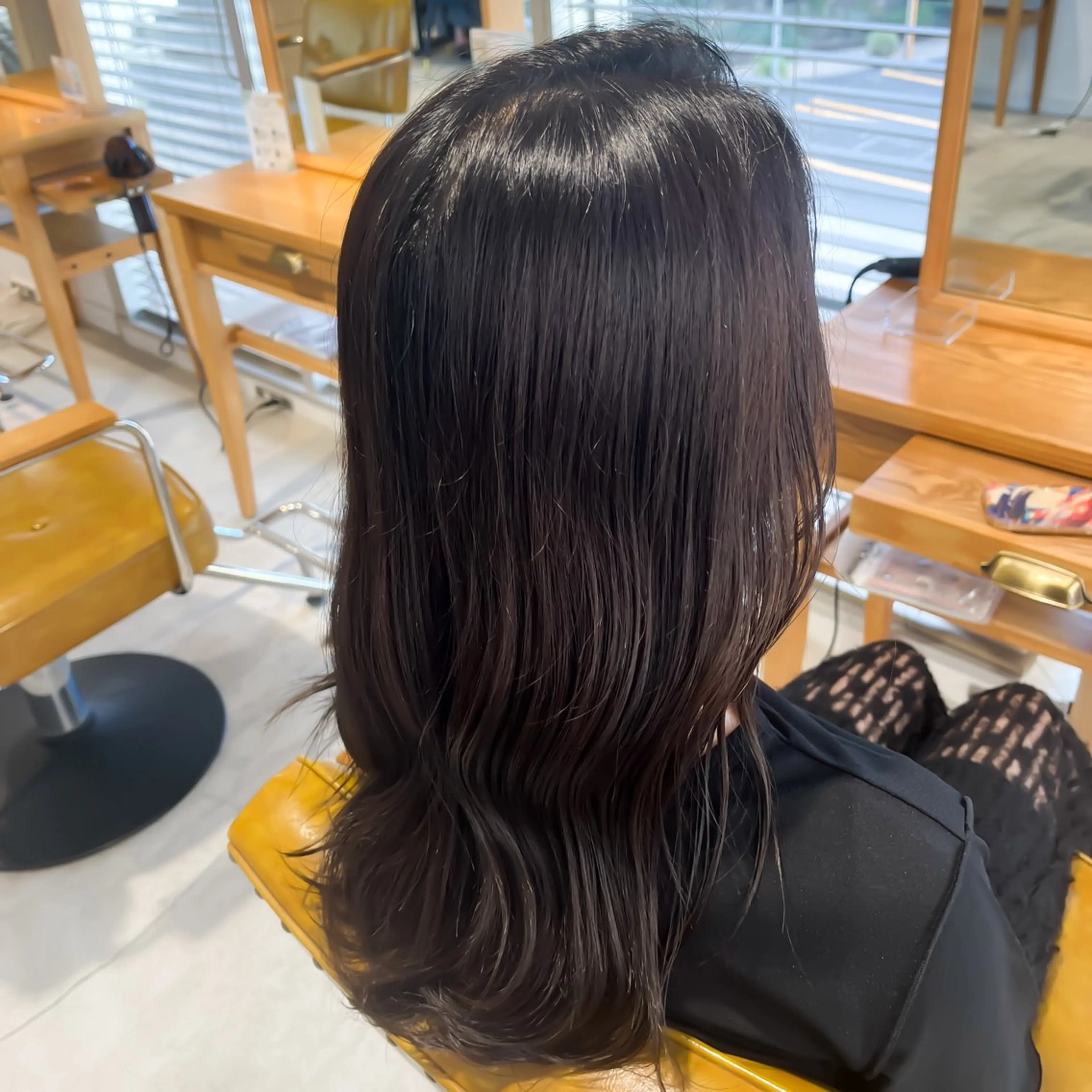 カラー ヘアカラー トリートメント 柳樂 響のヘアスタイル