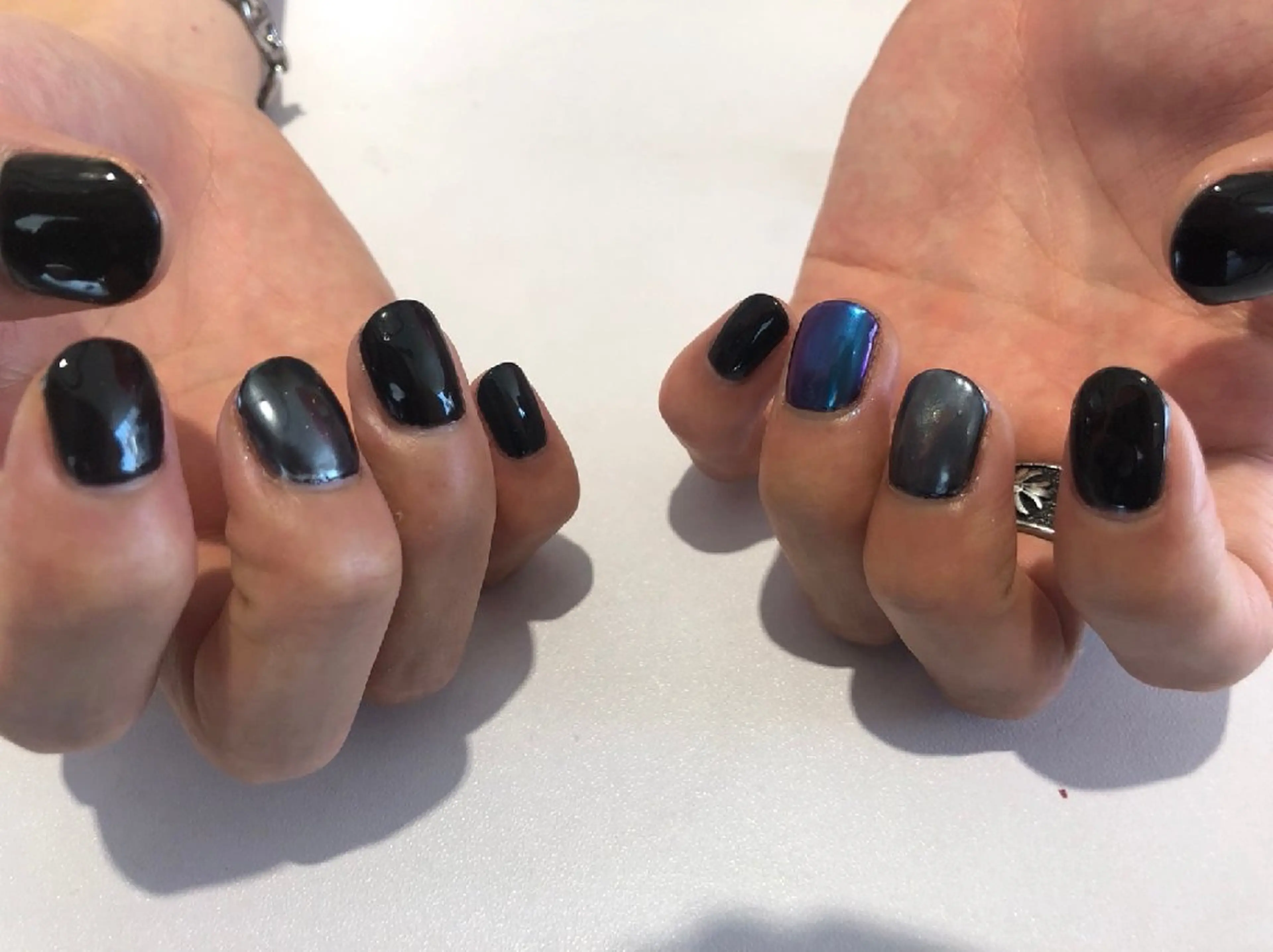 ネイル メンズ メンズネイル ミラーネイル EASTHAM 吉田 毬乃のネイルデザイン