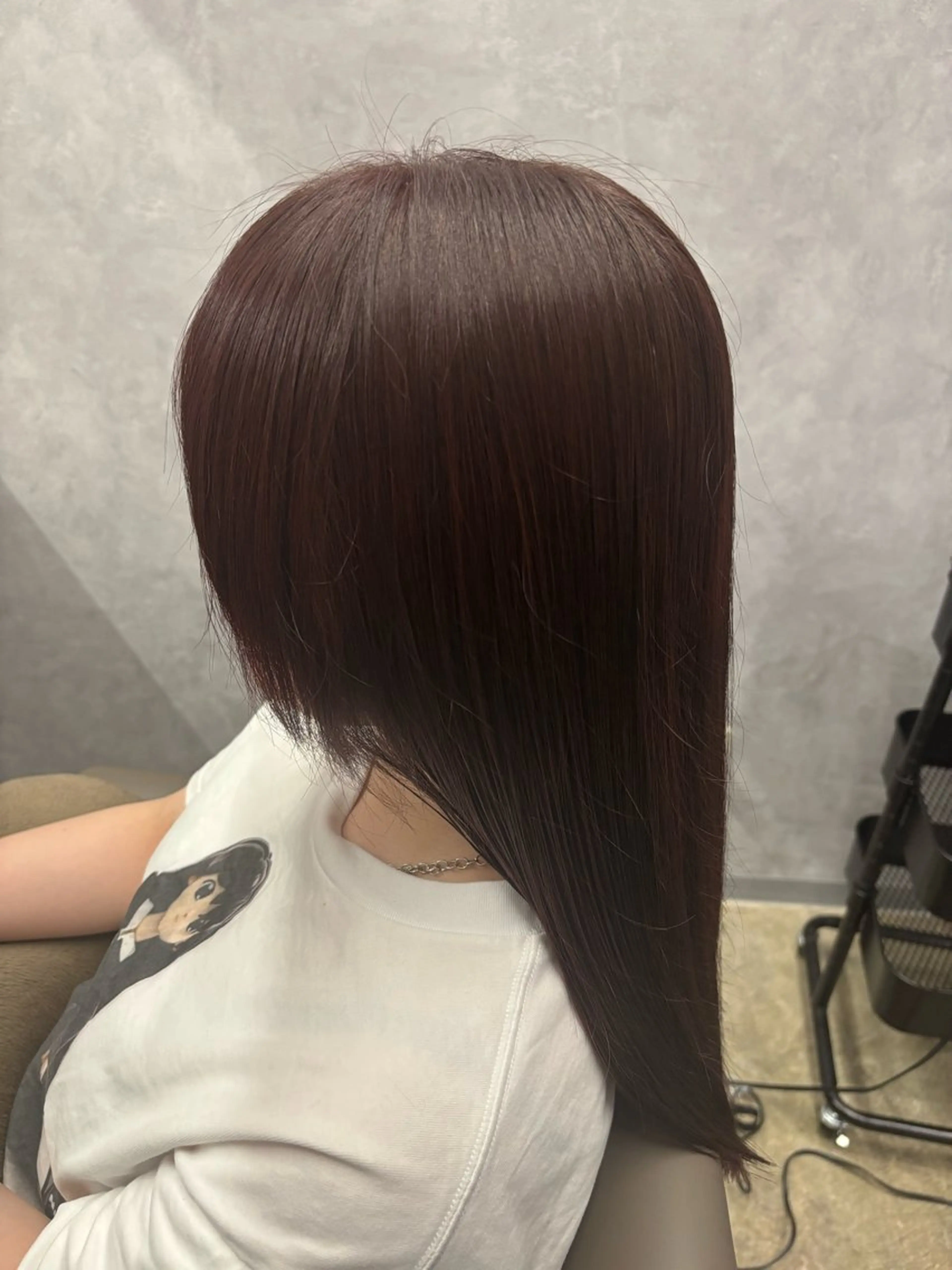 ロング カラー 山崎 美羽のヘアスタイル