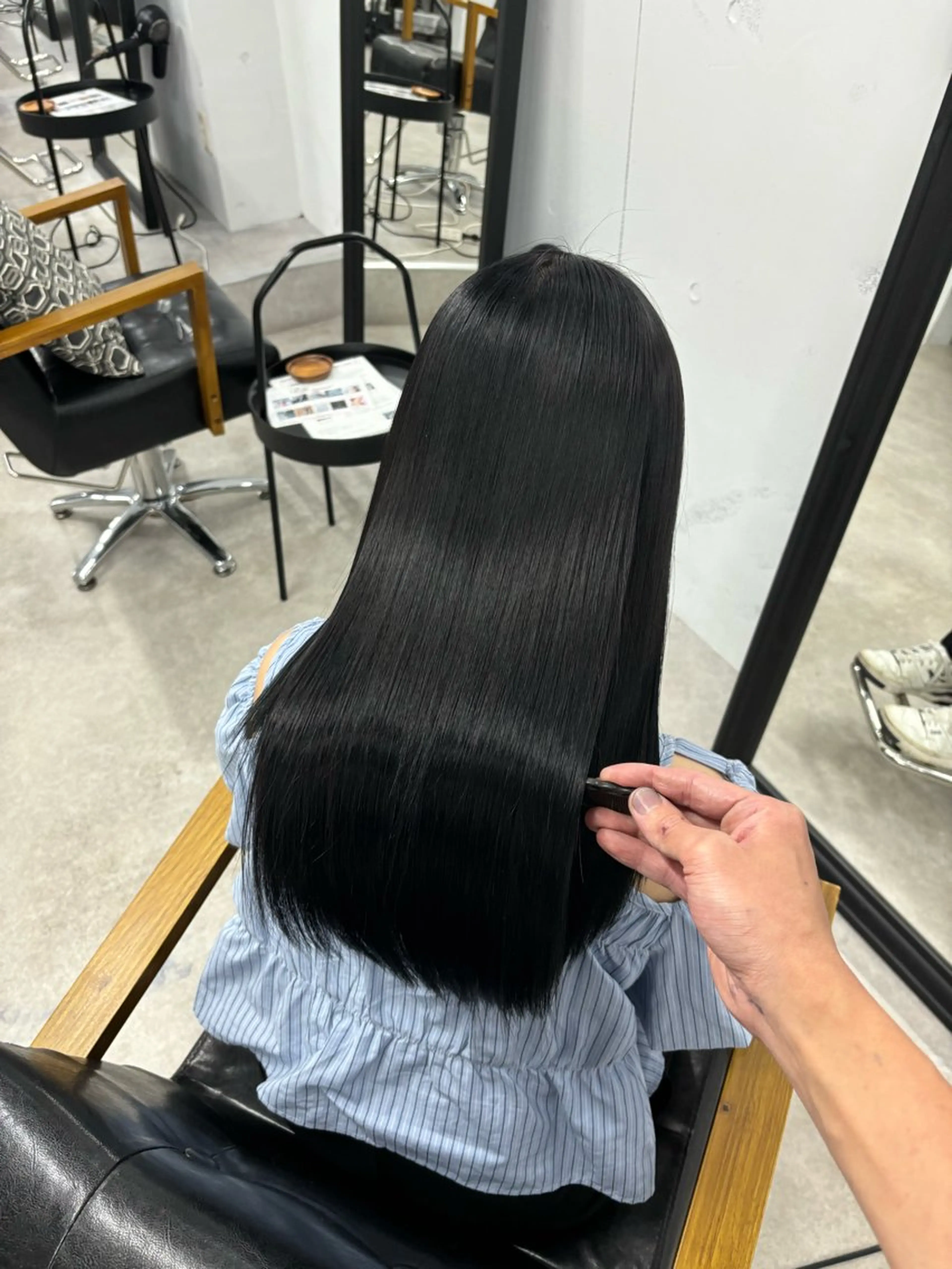 ロング カラー 髪質改善 縮毛矯正 トリートメント darts所属・マツダ レンのヘアスタイル