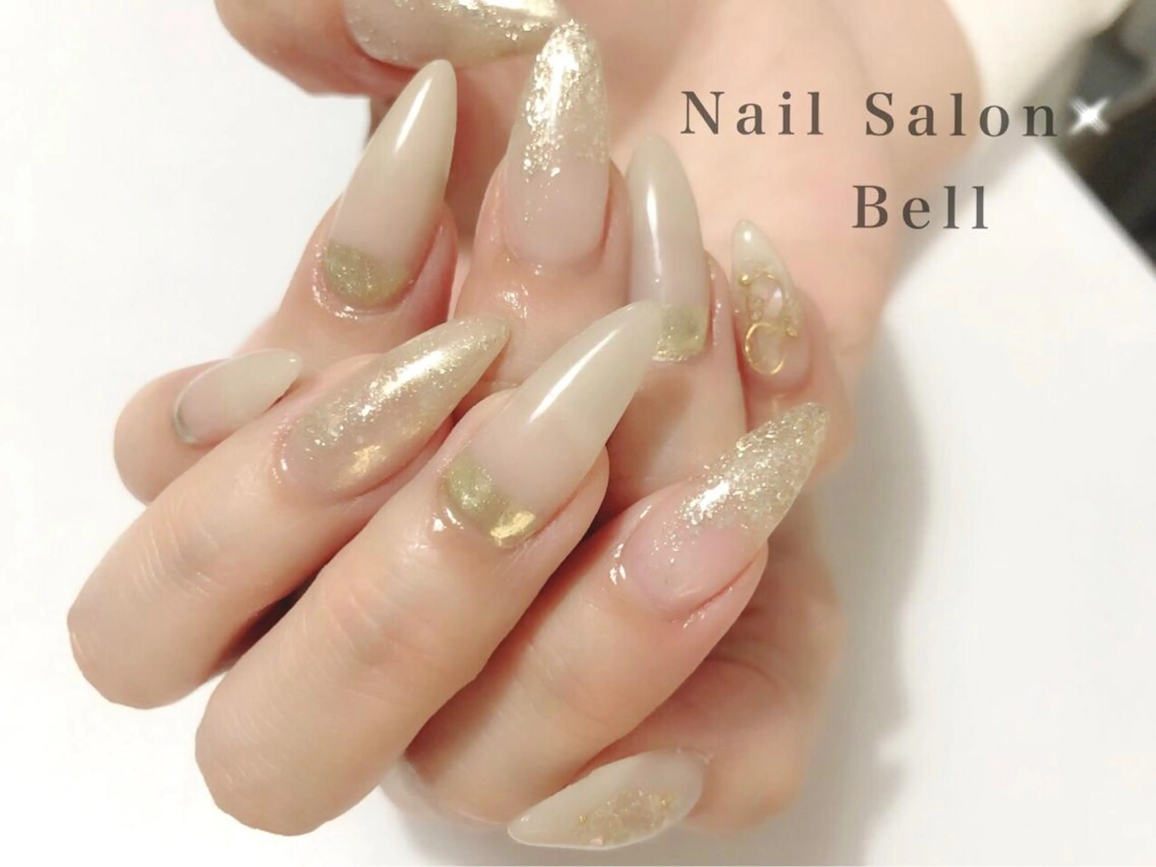 ネイル ニュアンスネイル ROI. Ayumi.のネイルデザイン