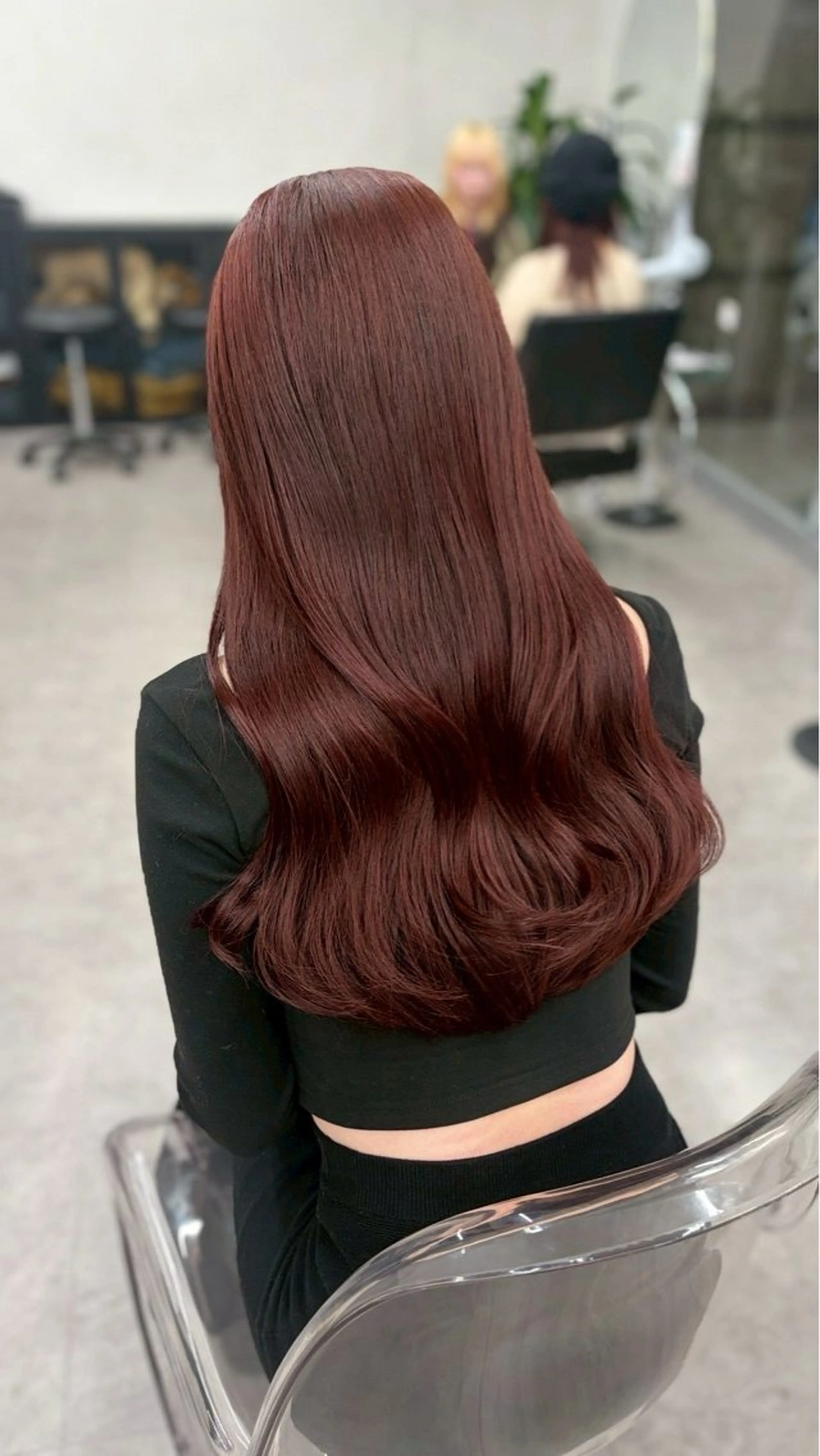 ロング カラー 東頭 さくらのヘアスタイル