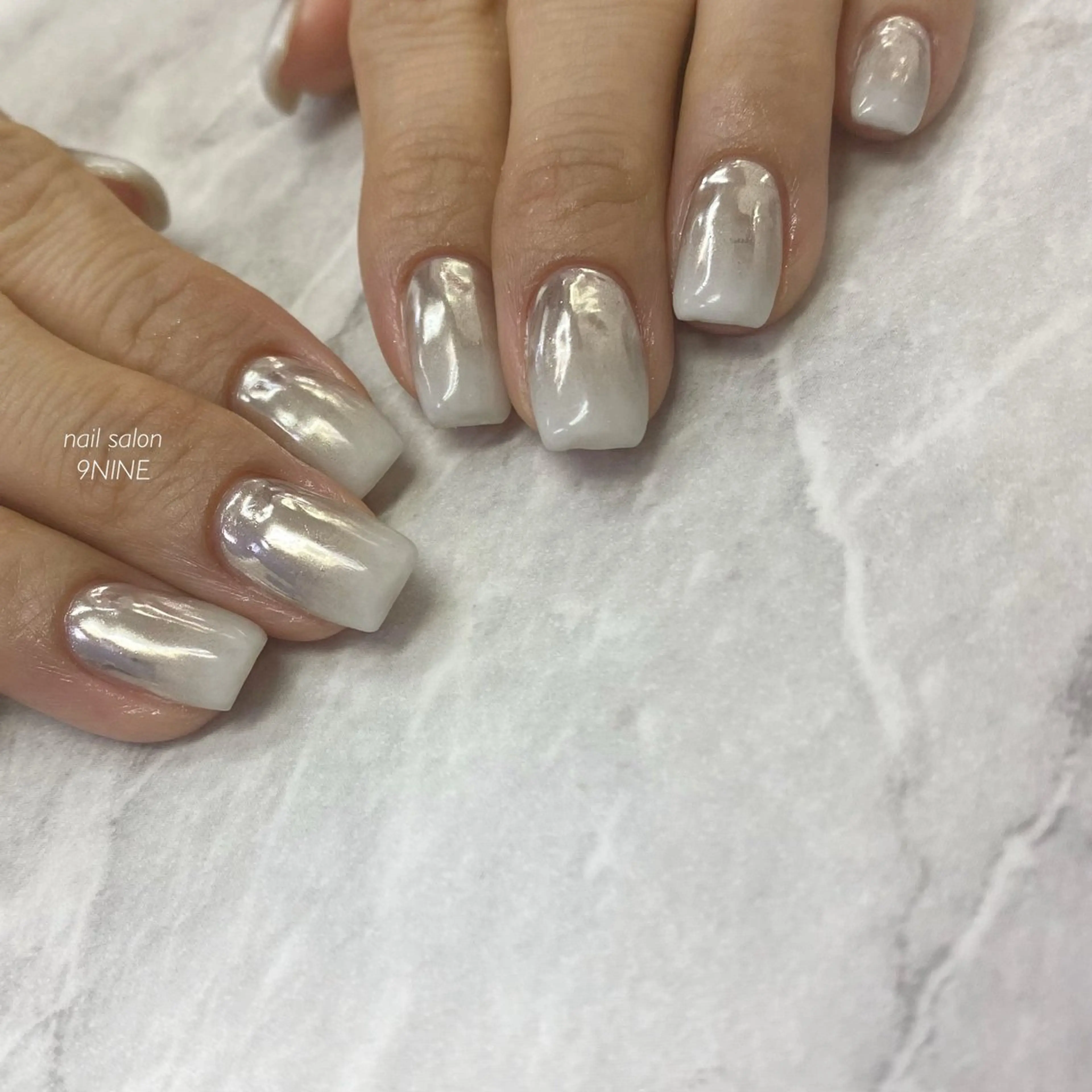 ネイル グラデーション ミラーネイル nail salon 9NINEのネイルデザイン