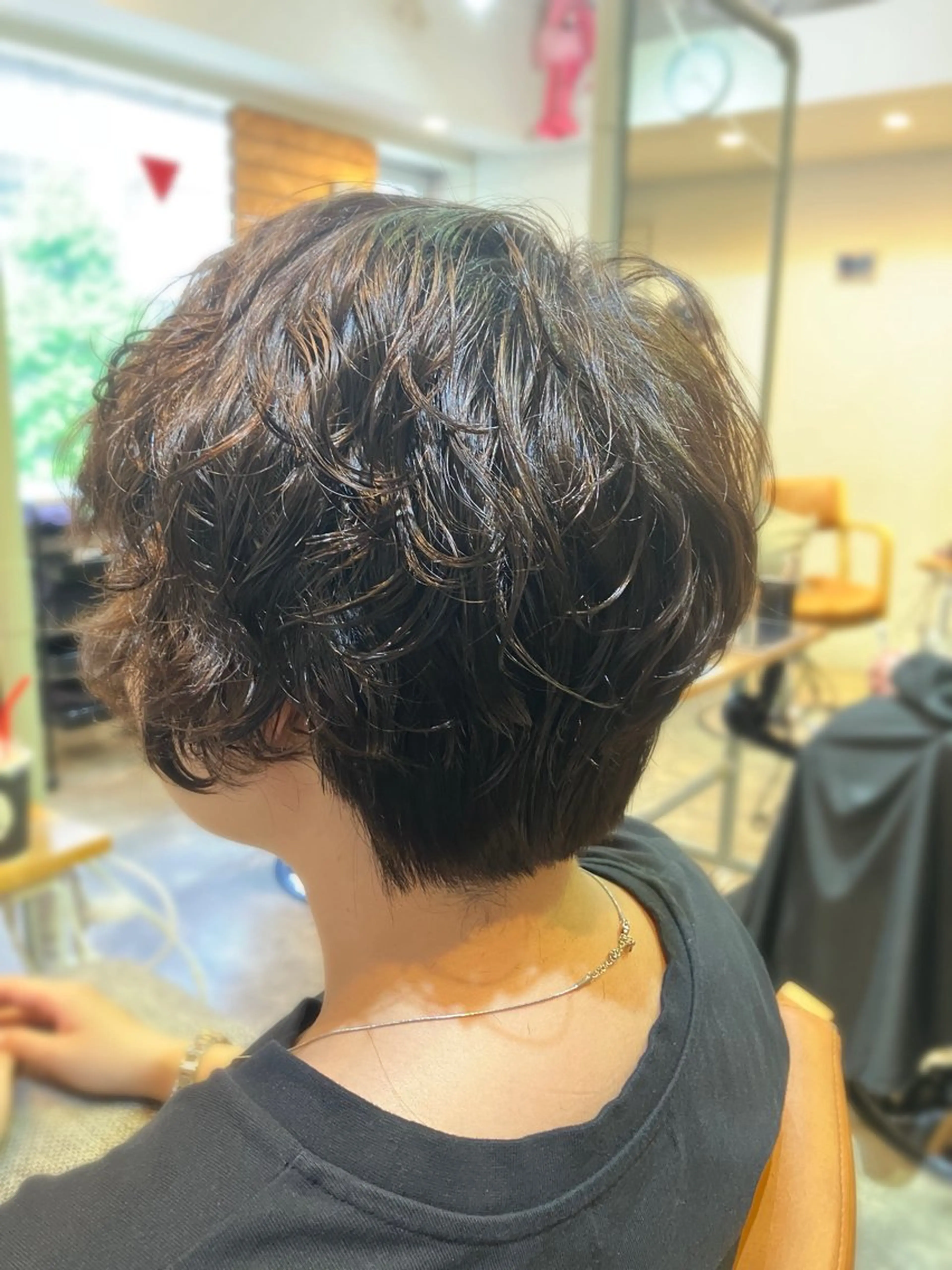 ショート ショートヘア 🫧縮毛矯正支持率 No.1 ほのか🫧のヘアスタイル