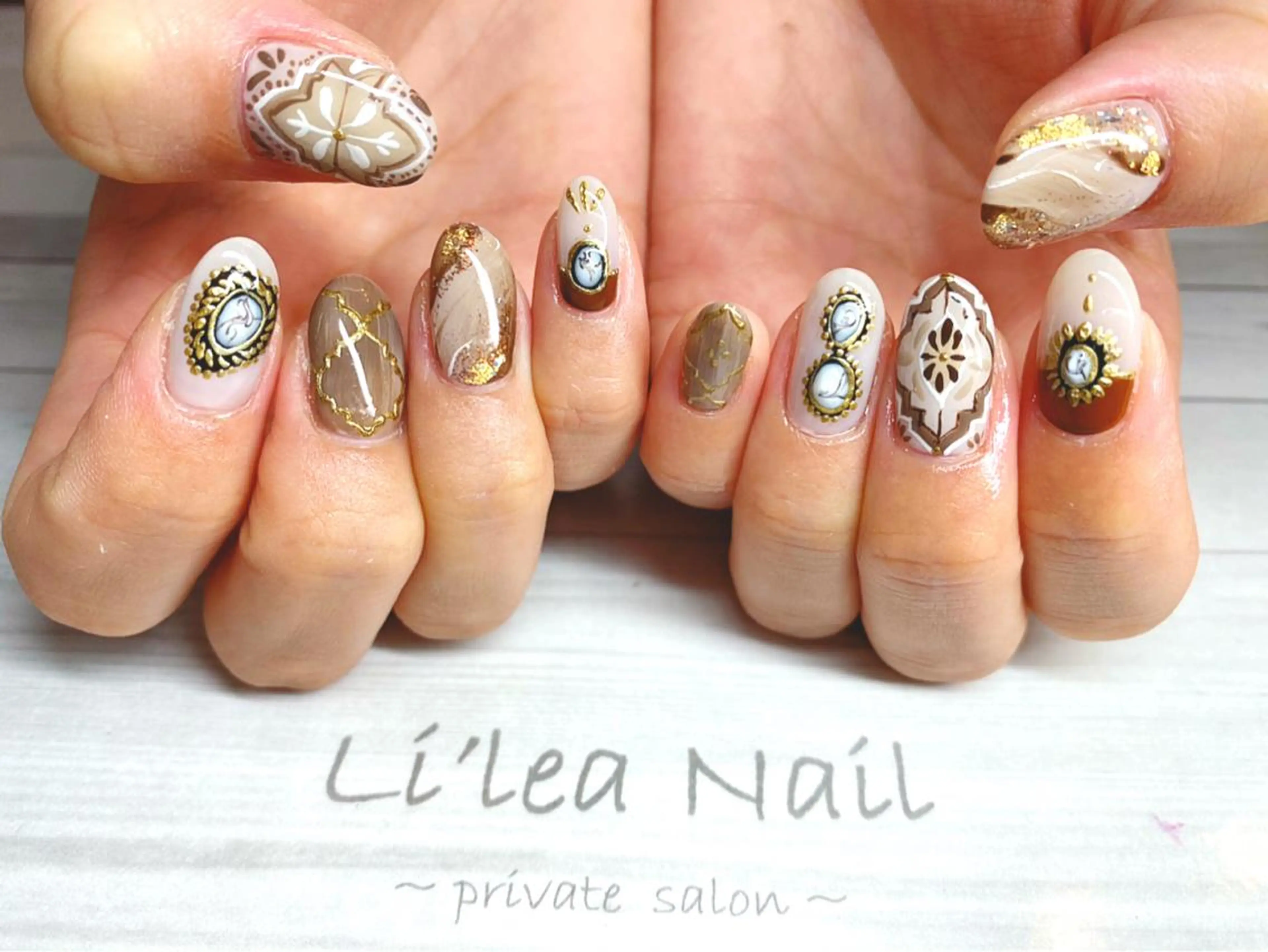 ネイル Li'leaNail AINAのネイルデザイン