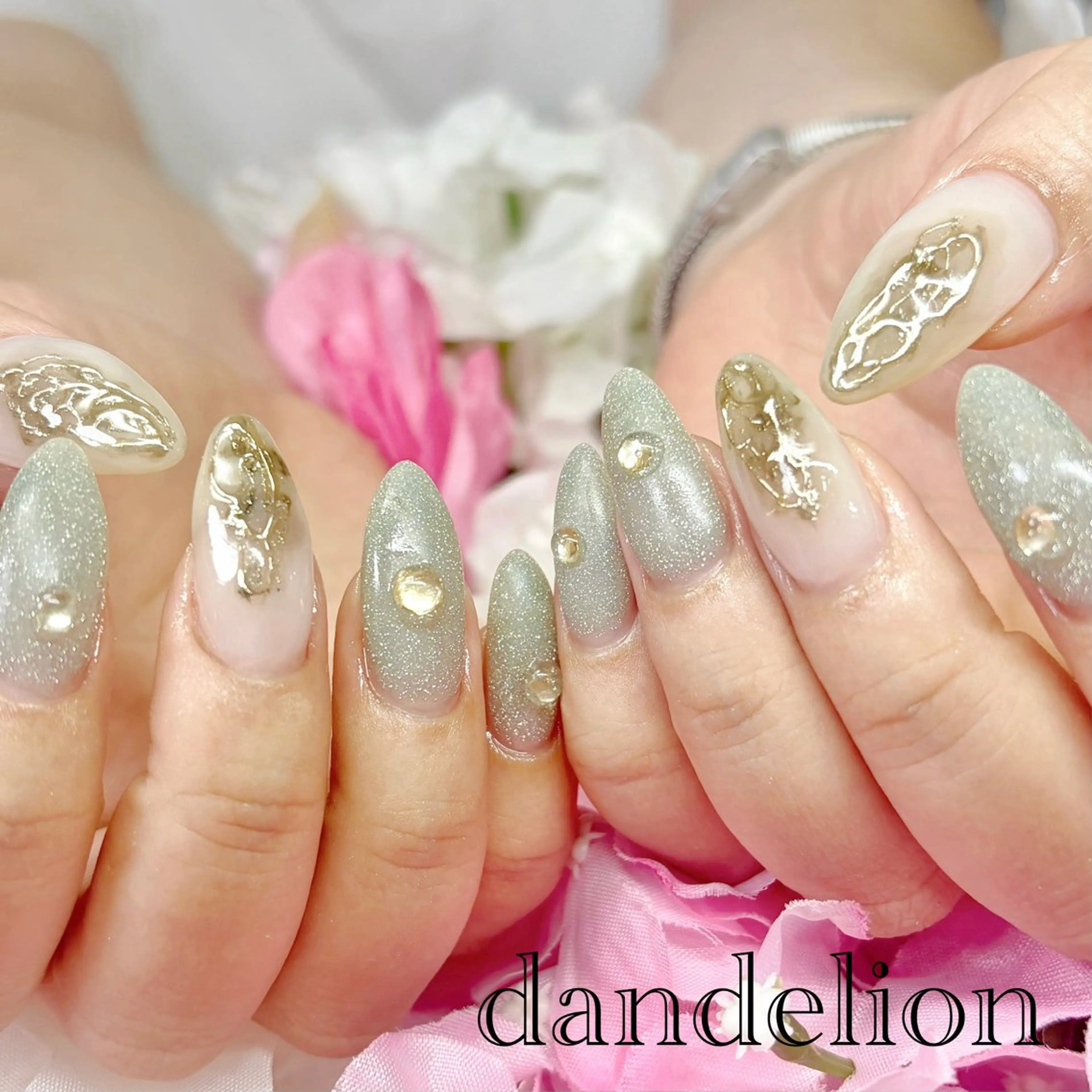 ネイル ハンドネイル ハンドケア dandelion ダンデライオンのネイルデザイン