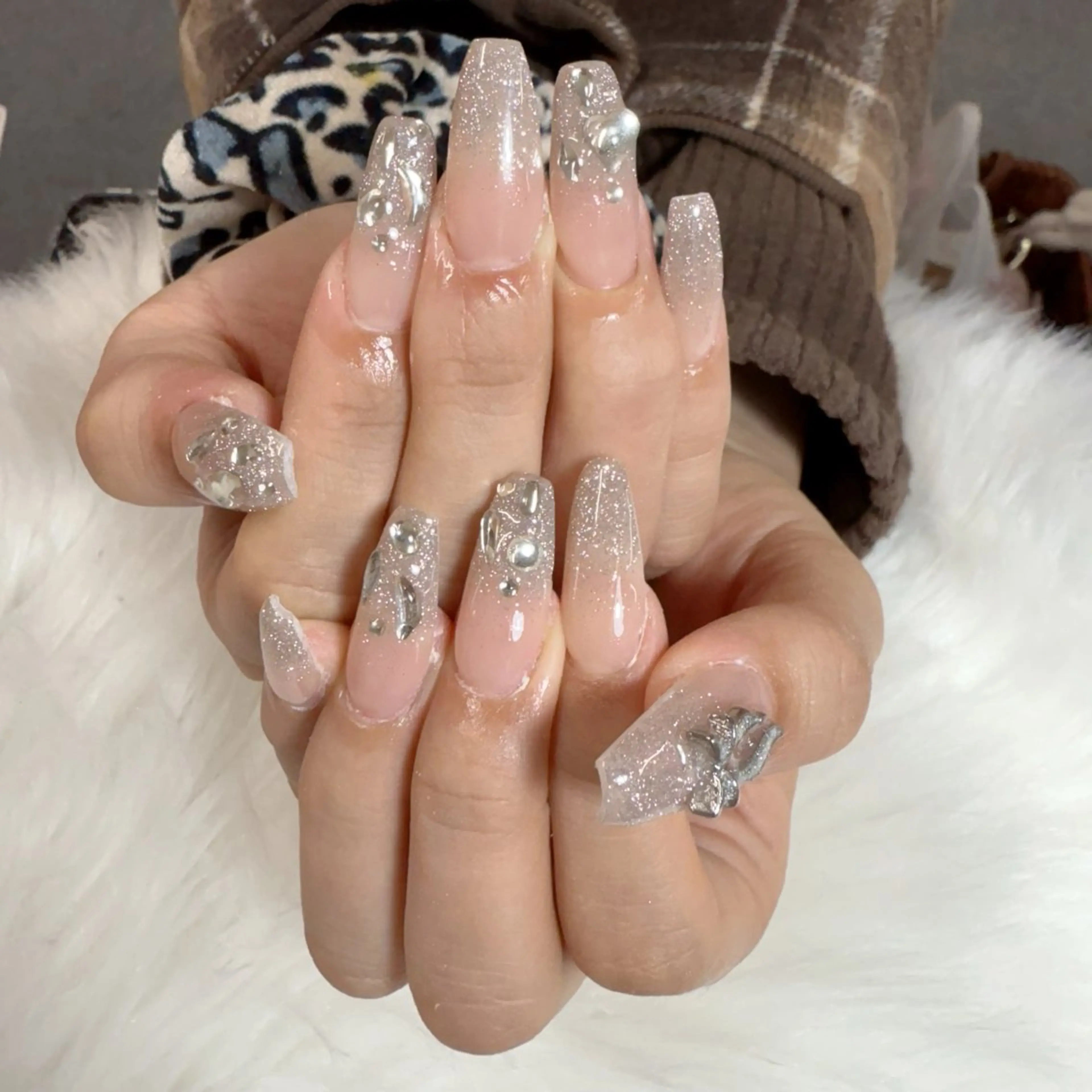 ネイル ハンドネイル 🎀nana🫧 ワンホンネイル🎀のネイルデザイン