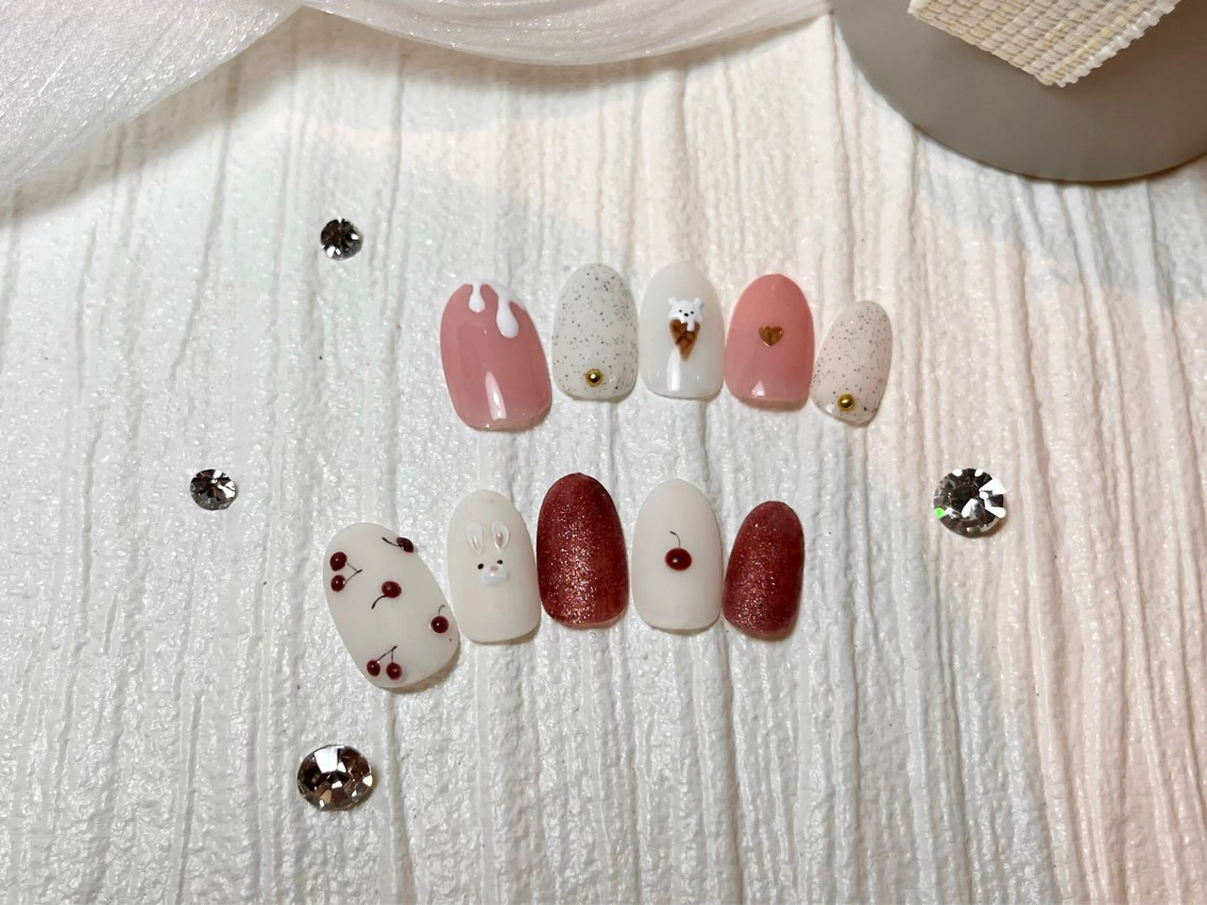 ネイル 高山 糸穂のネイルデザイン