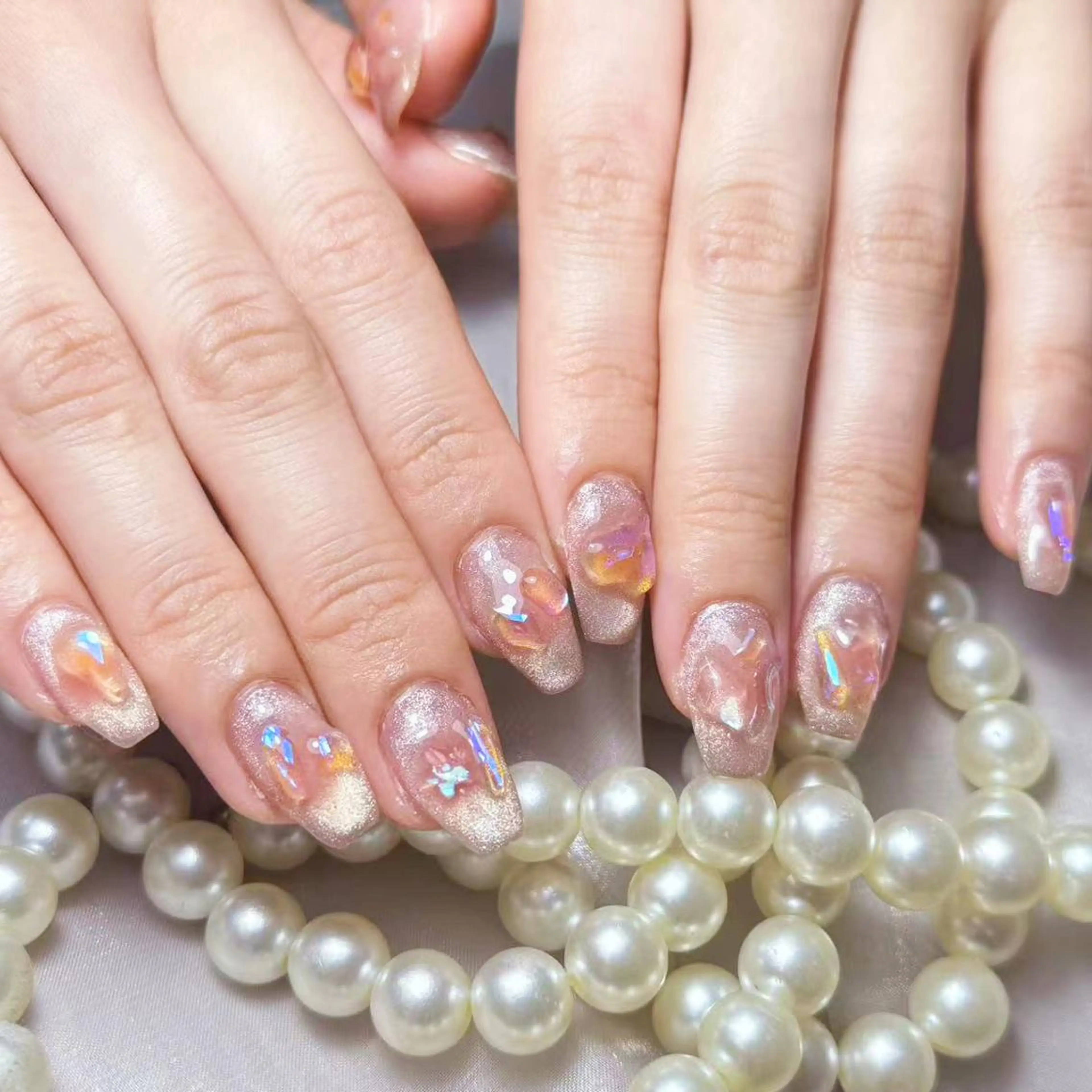 ネイル アートネイル オーロラネイル ガーリー キラキラネイル 韓国ネイル ハンドネイル リナ 💅のネイルデザイン