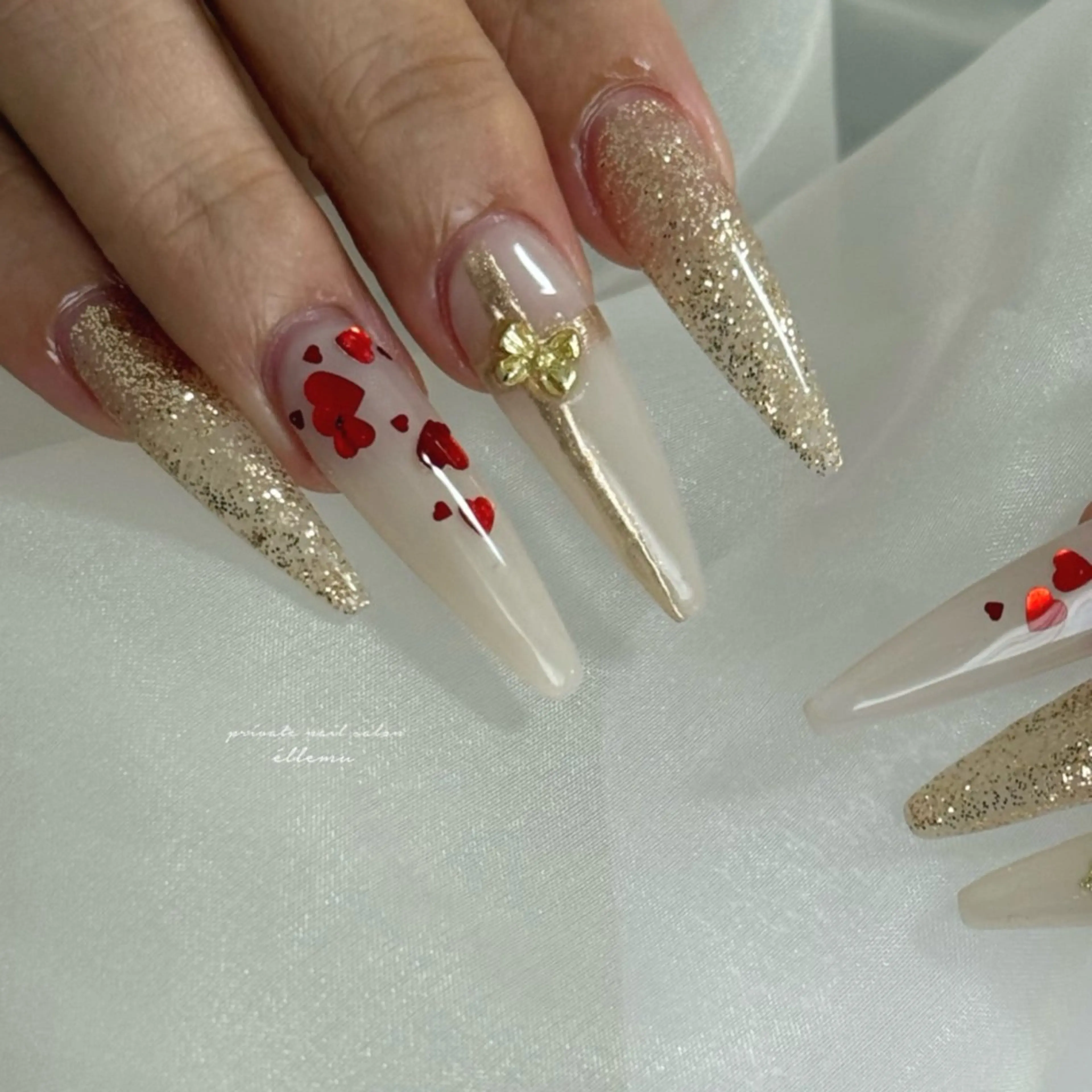 ネイル ハンドネイル éllemu えるみゅのネイルデザイン