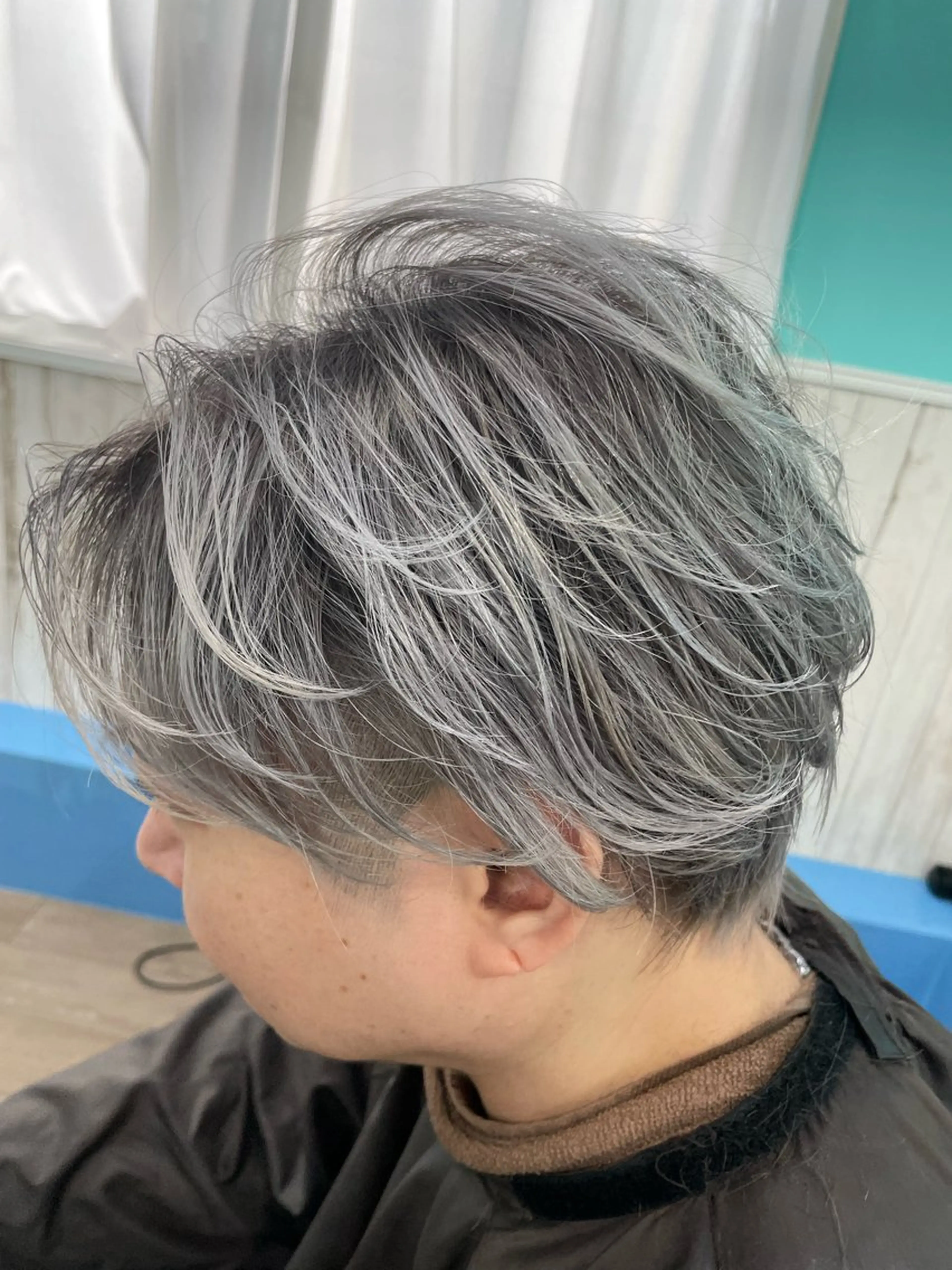 ショート メンズ メンズブリーチ ヘアカラー トリートメント 🐆アンドウ チカコ🦓のヘアスタイル