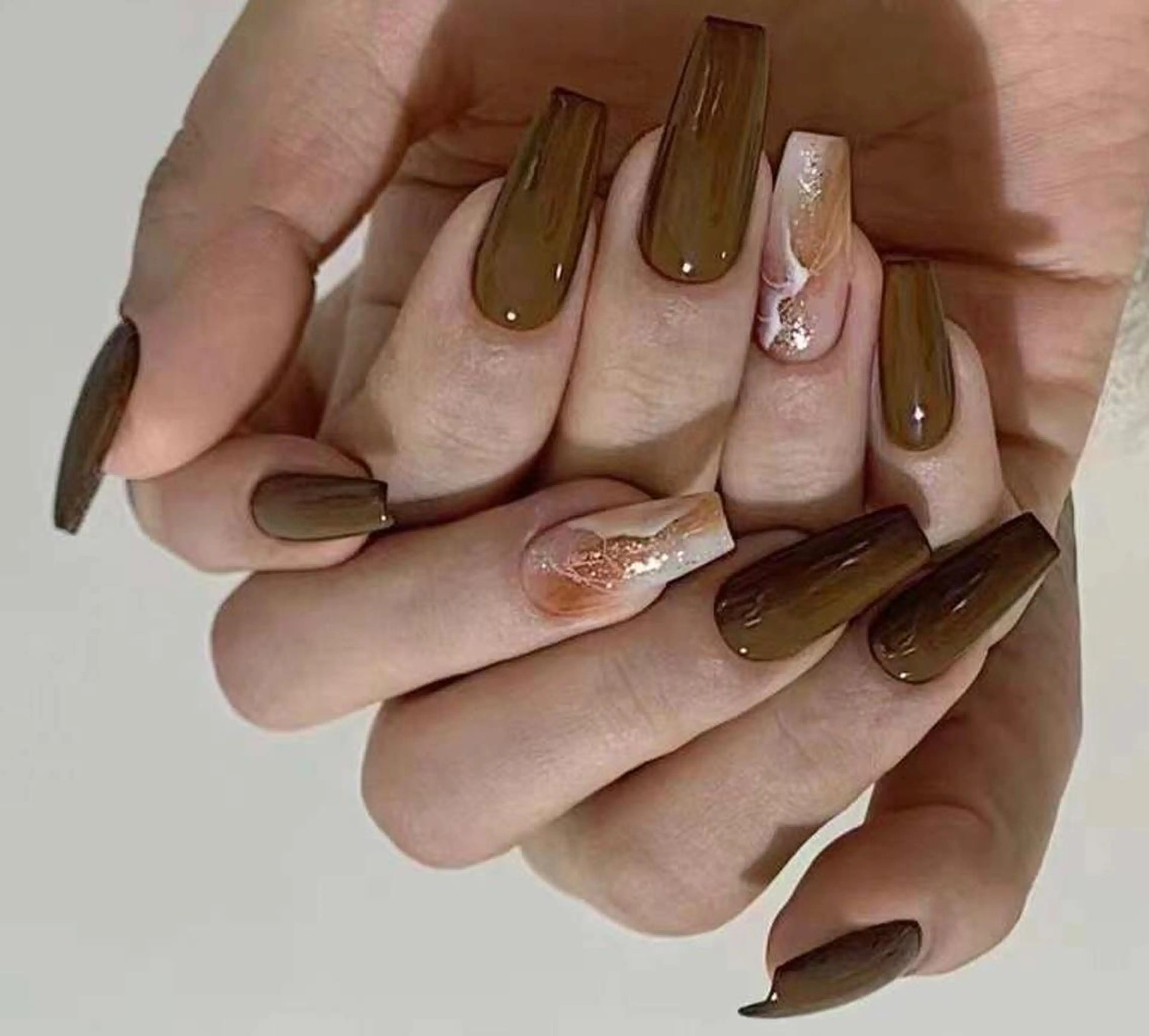 ネイル ハンドネイル リ サのネイルデザイン