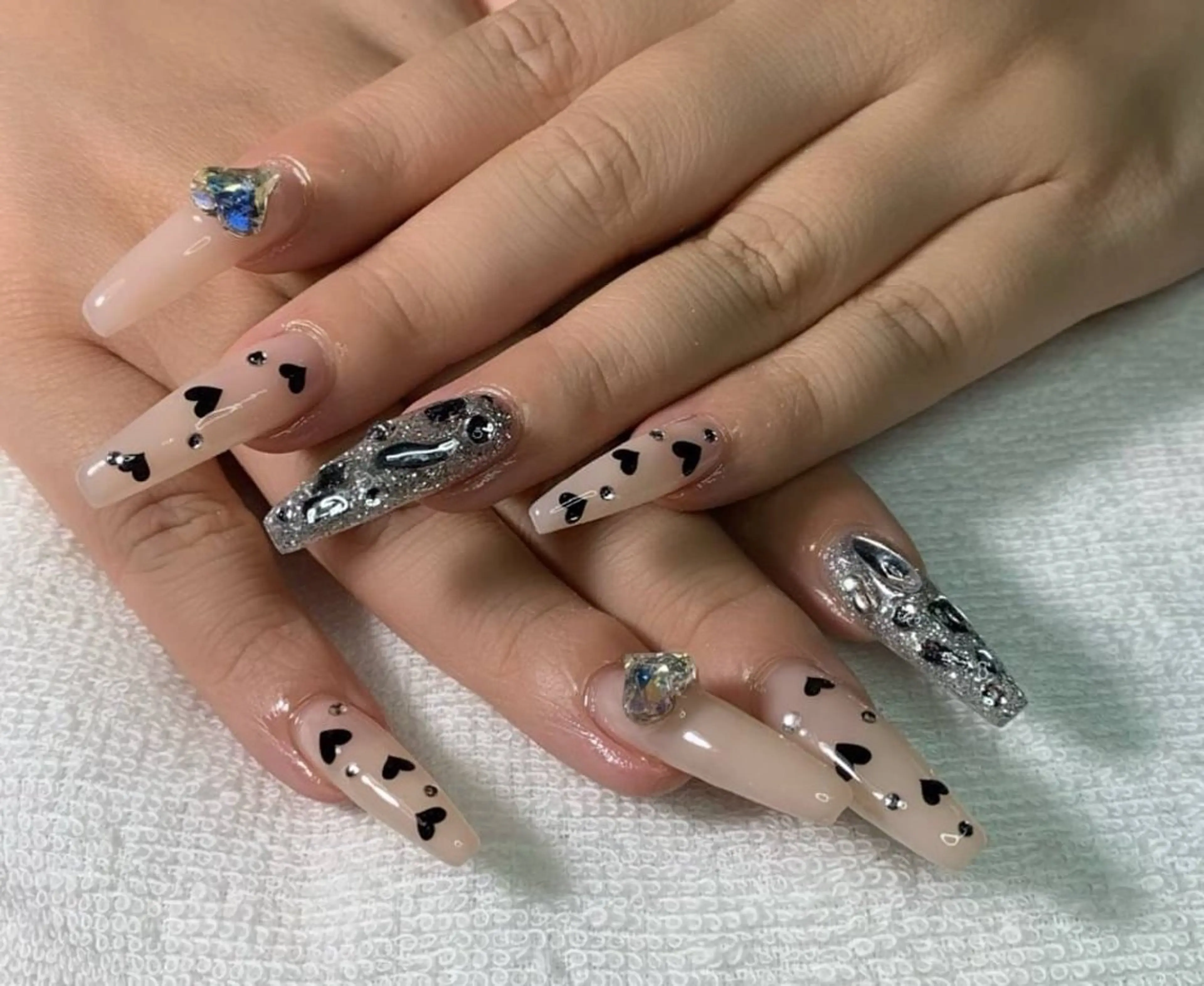 ネイル ハンドネイル フットネイル MHR nailのネイルデザイン