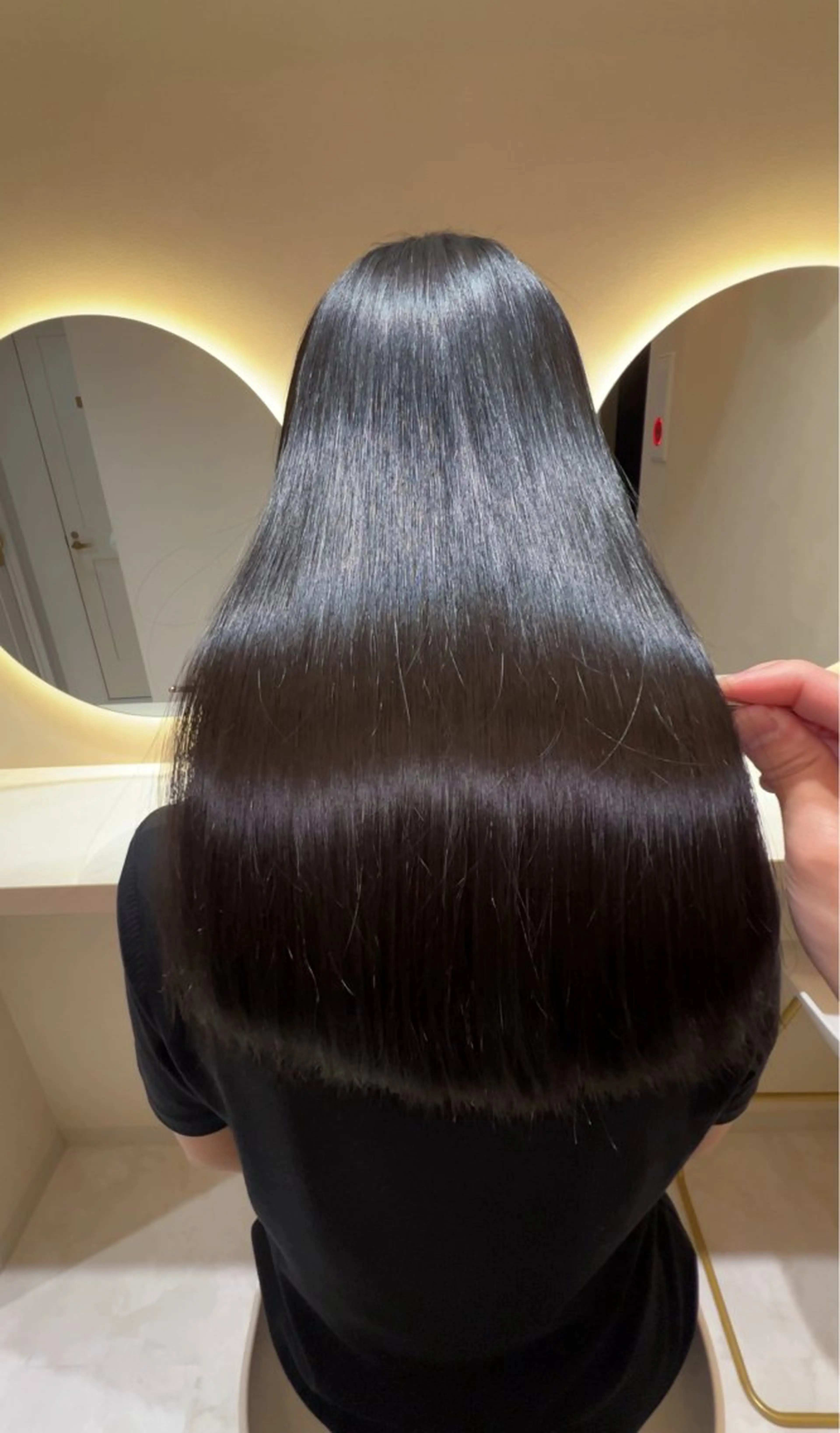 セミロング カット 縮毛矯正 トリートメント 大人女性専門✨ 統括MGみよしのヘアスタイル