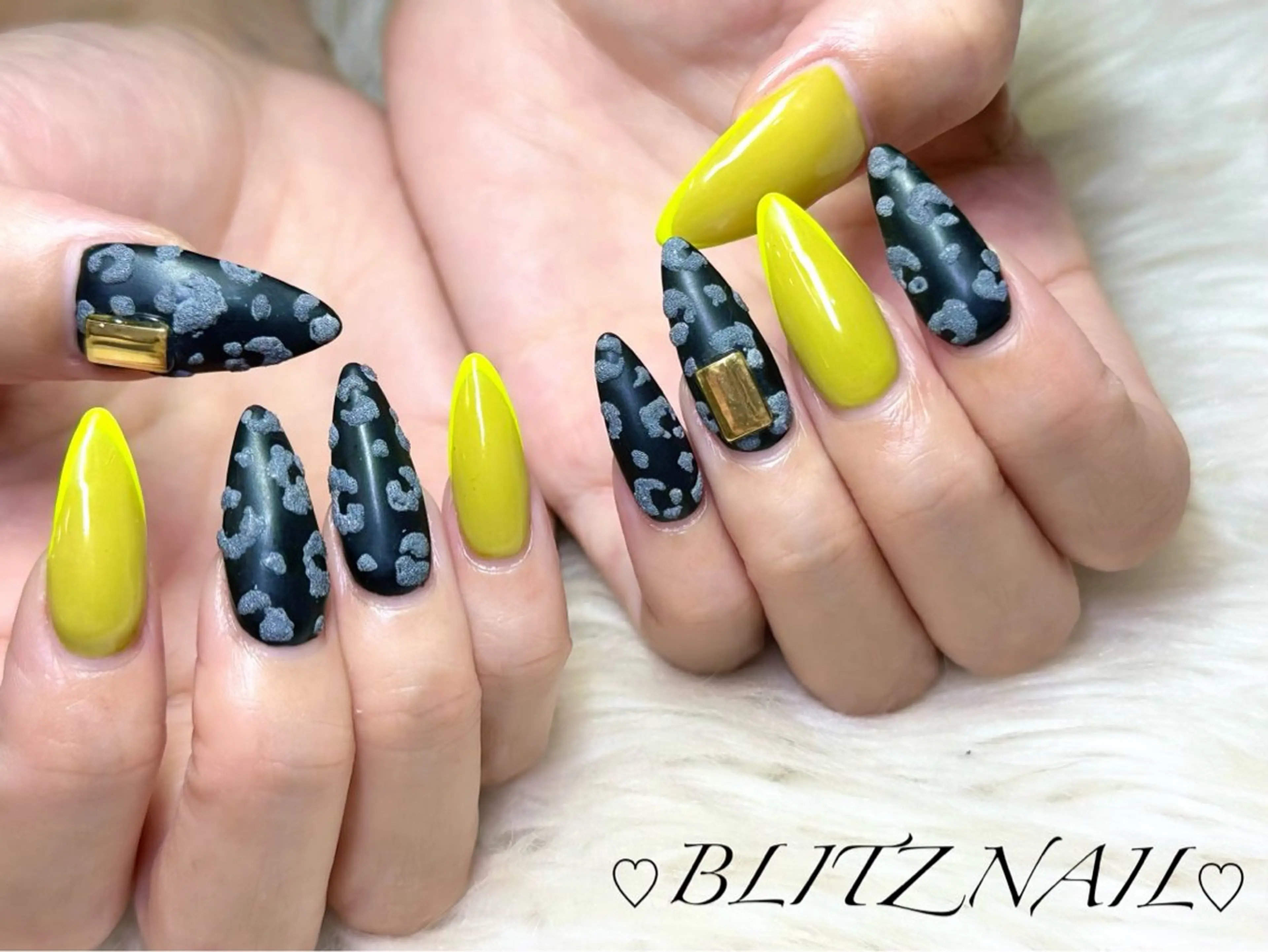 ネイル BLITZ Nail 岩田💅🏻✨のネイルデザイン