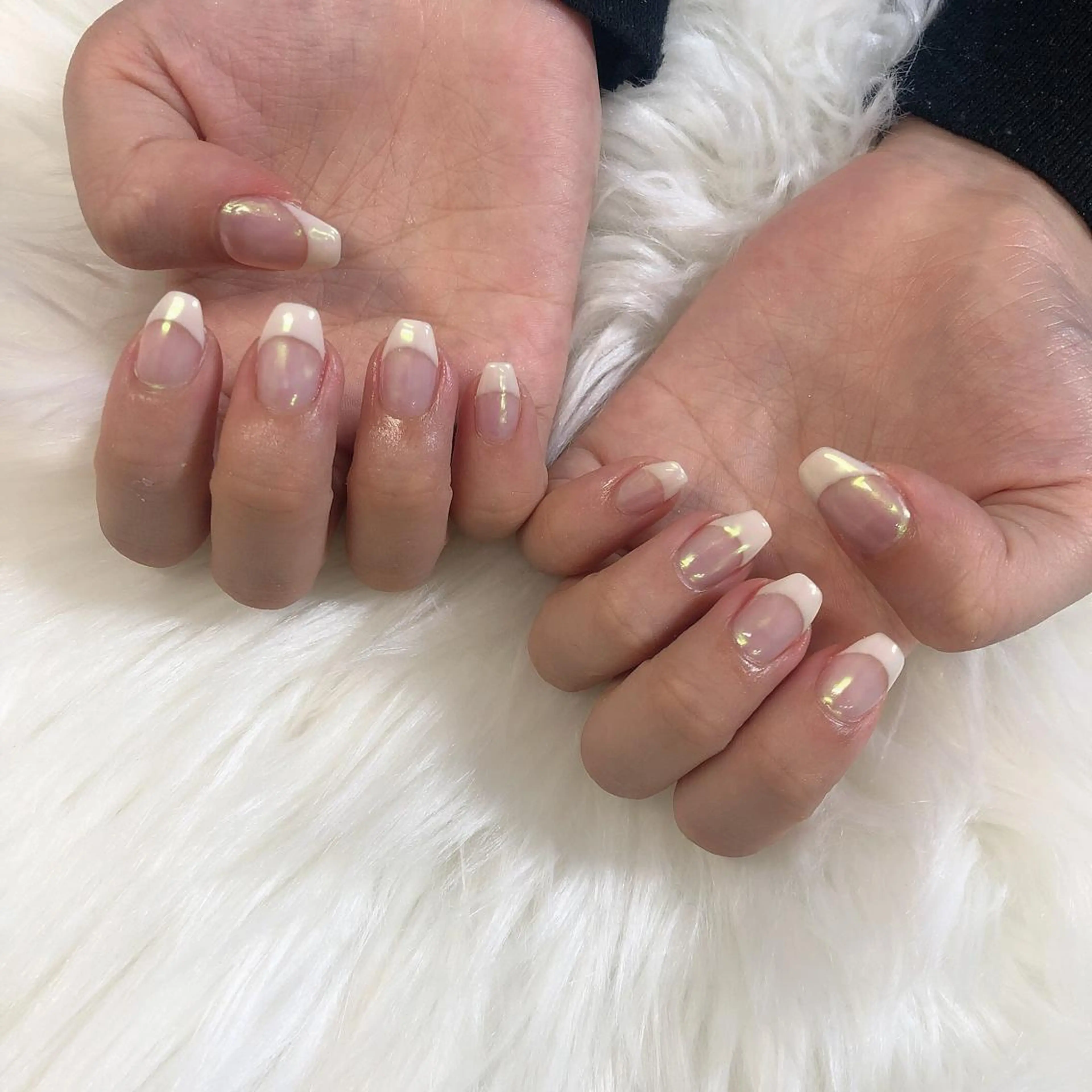 ネイル オーロラネイル ハンドネイル 西岡 杏のネイルデザイン